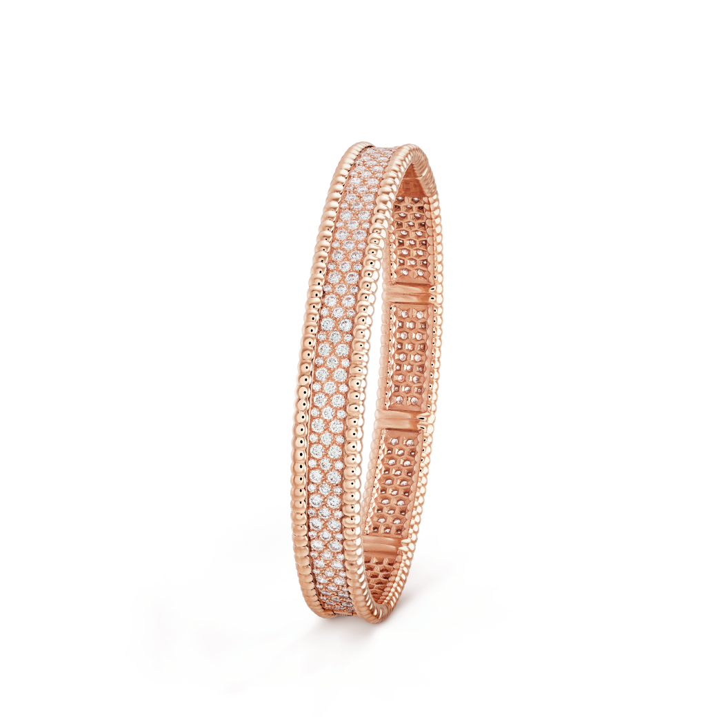 VCA Perlée diamonds bracelet, 3 row