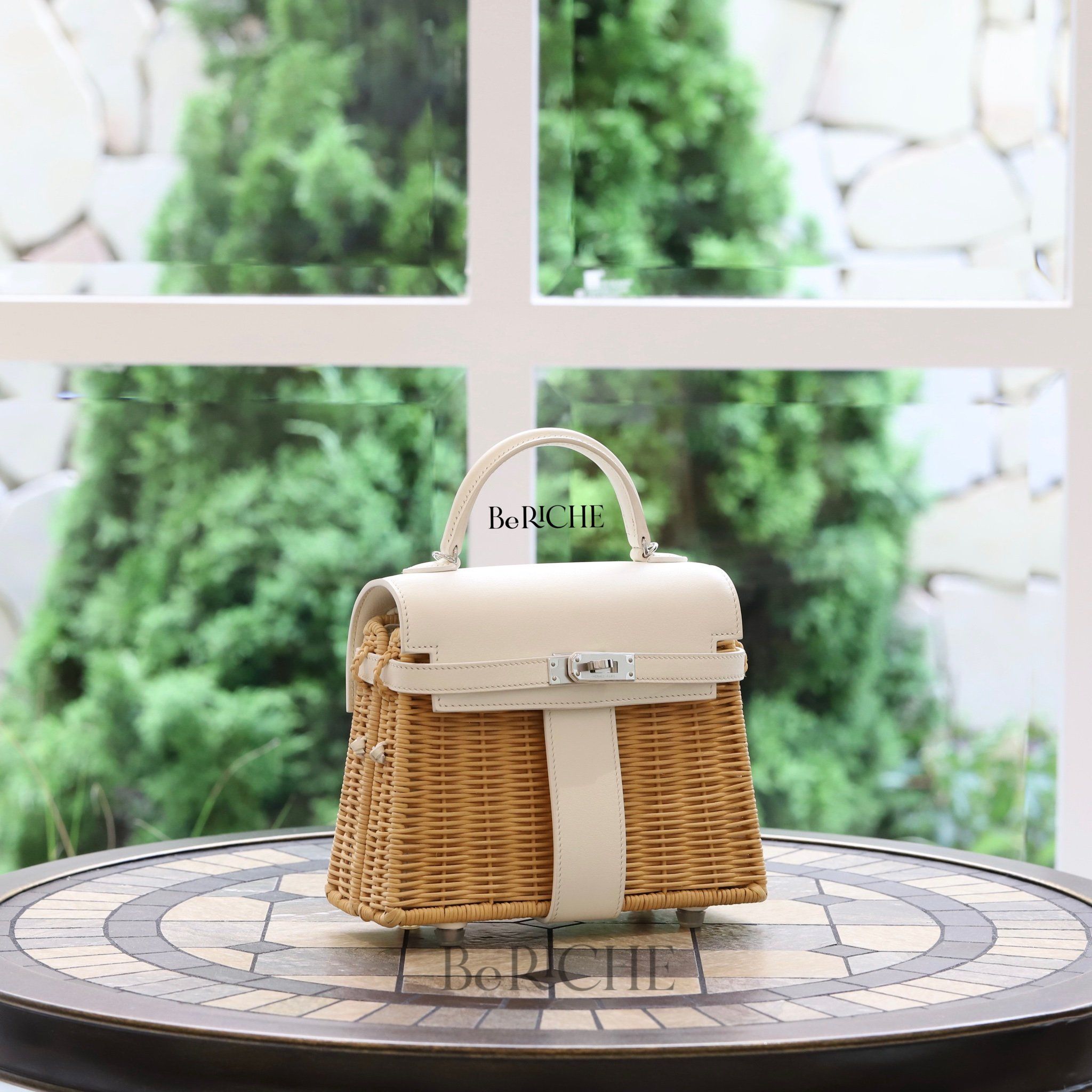 Kelly mini Picnic White