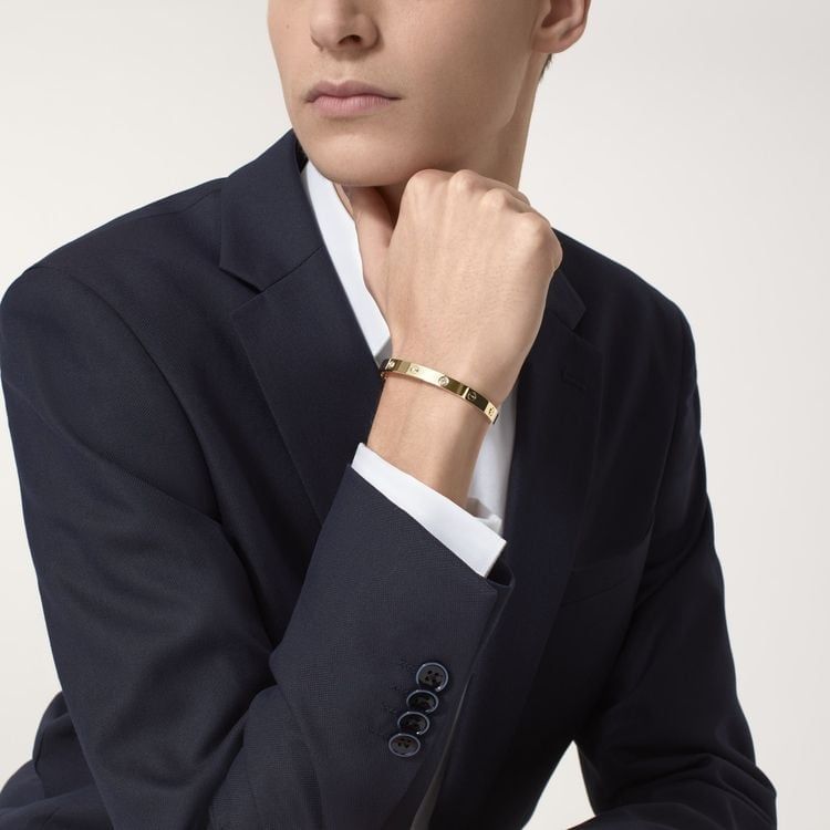 Cartier love bracelet, 4 Diamond