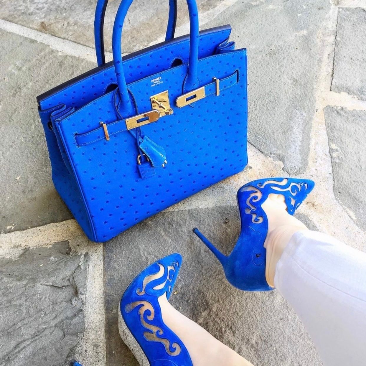 Birkin B30 Ostrich Bleu GHW