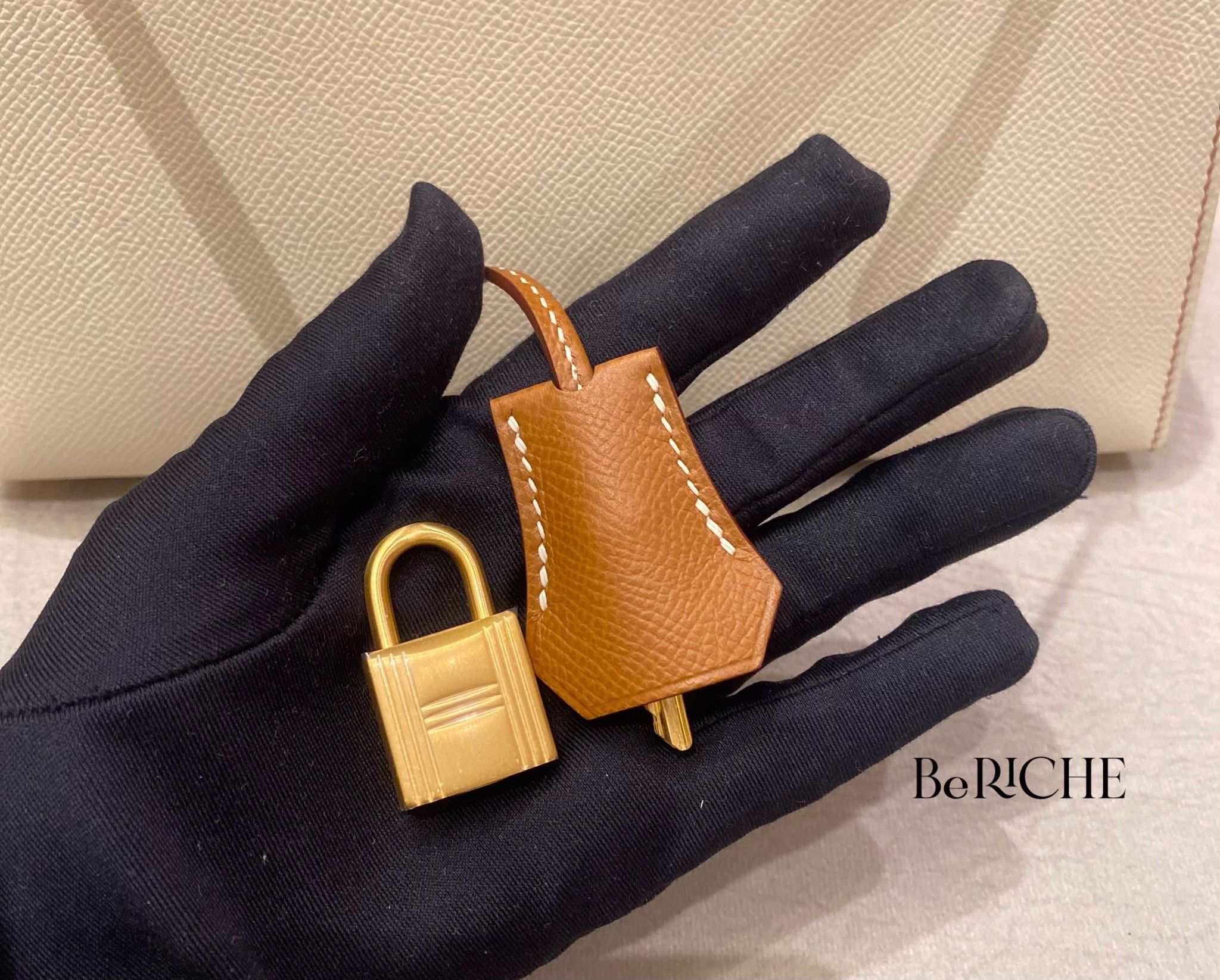 Kelly K25 Epsom Bicolor (Craie/Gold) GHW