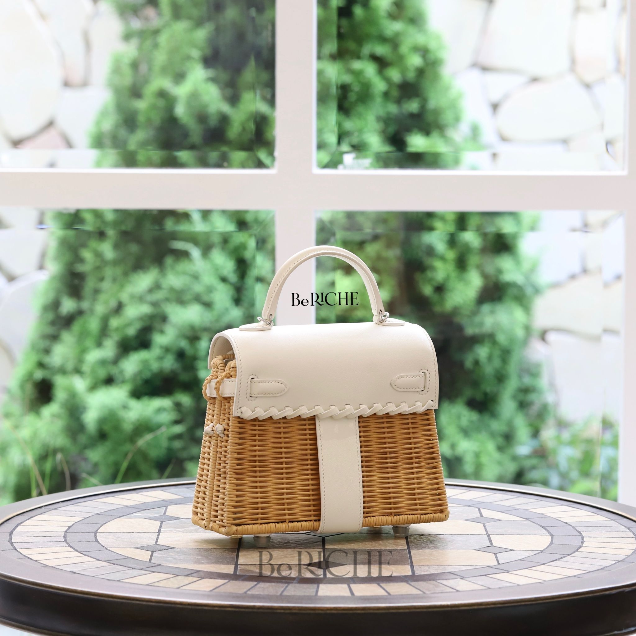 Kelly mini Picnic White