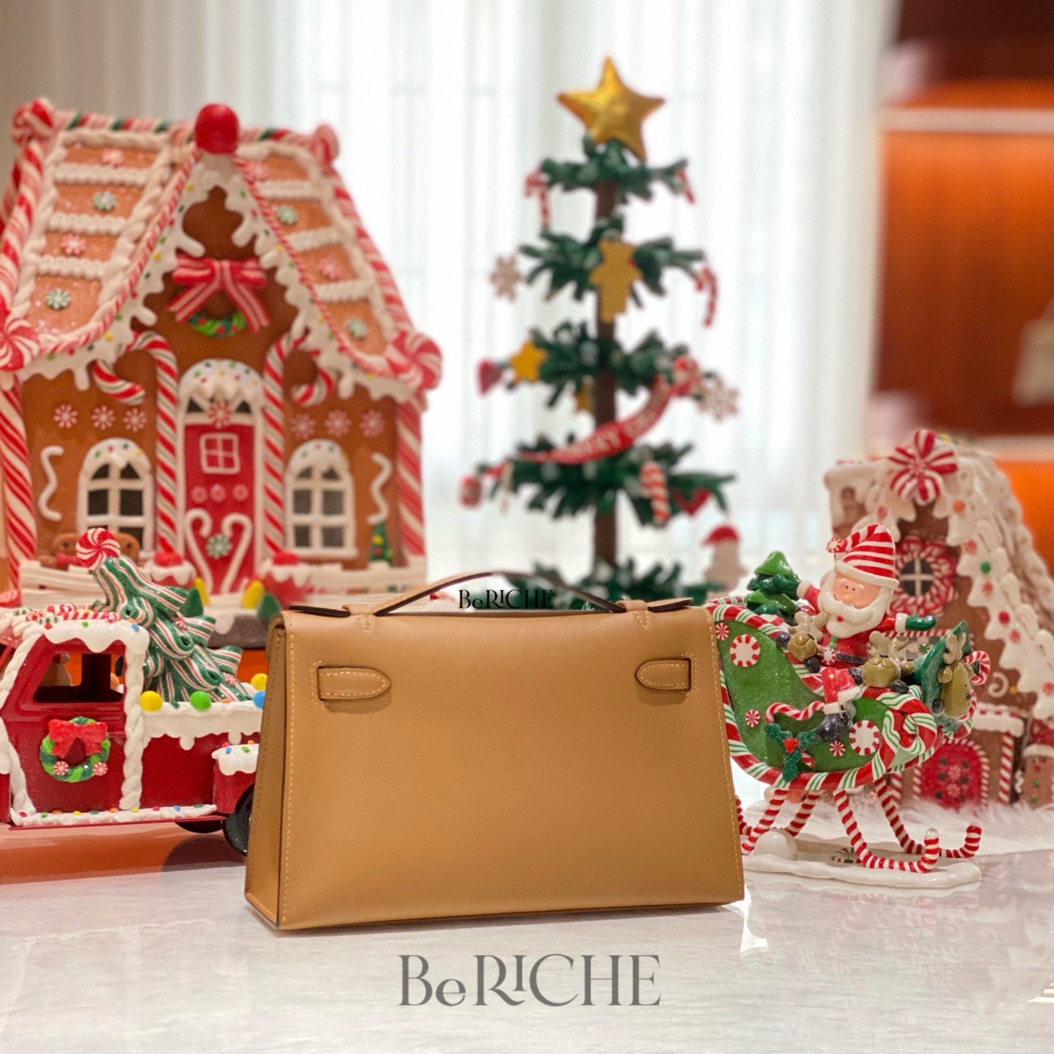 Kelly Pochette KP22 Swift Leather Chai PHW