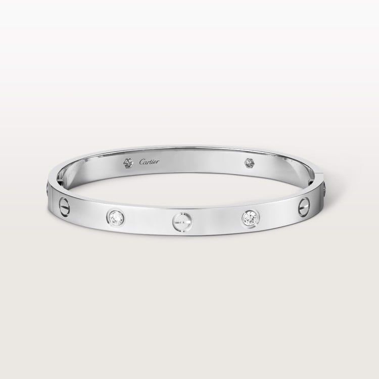 Cartier love bracelet, 4 Diamond