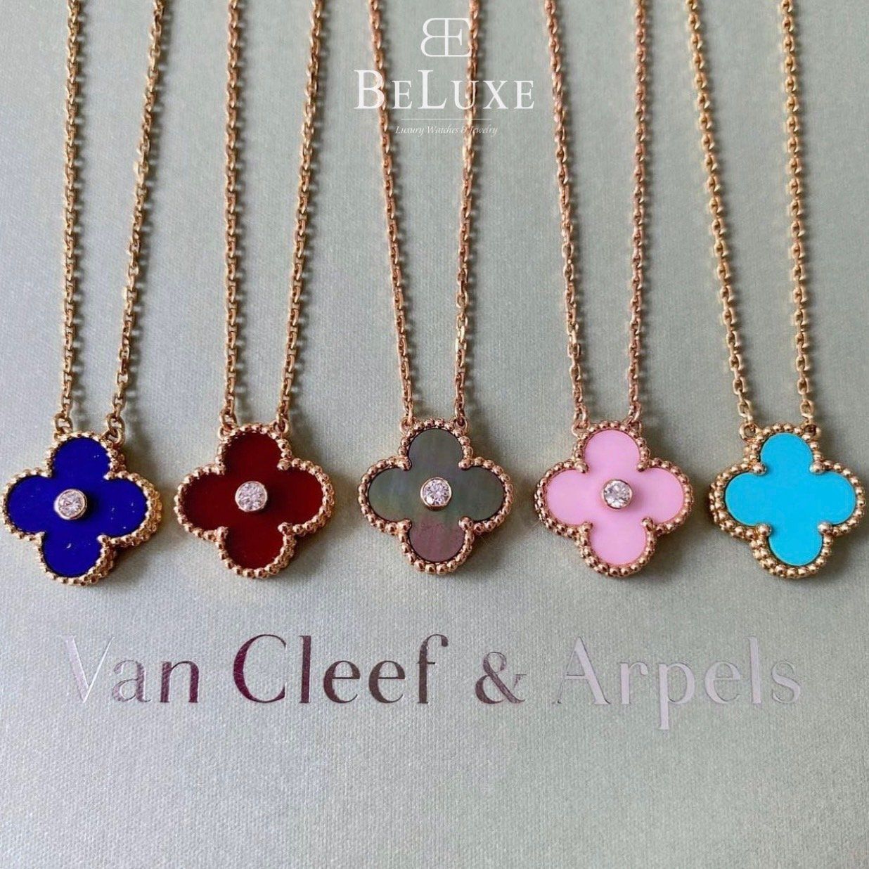 VCA Holiday pendant