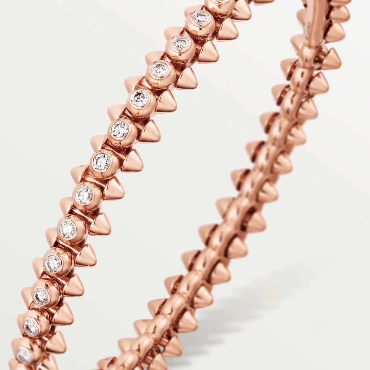CLASH DE CARTIER BRACELET, MEDIUM MODEL, DIAMONDS