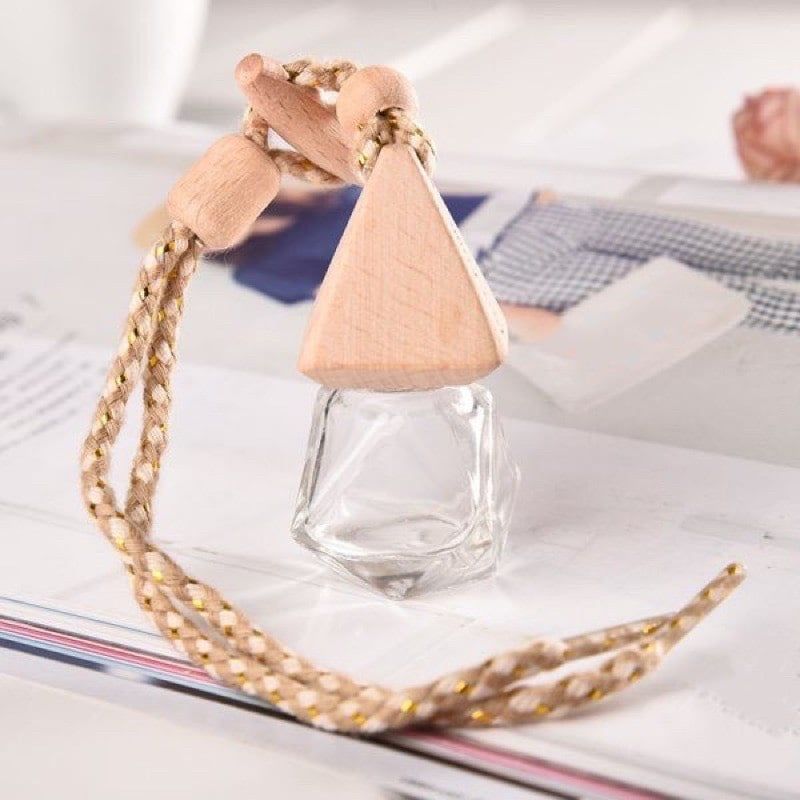 Vỏ Chai Thủy Tinh Đựng Tinh Dầu Treo Xe Ô Tô, Treo Tủ Quần Áo, Treo Toilet - Size 8ml - NoBrand