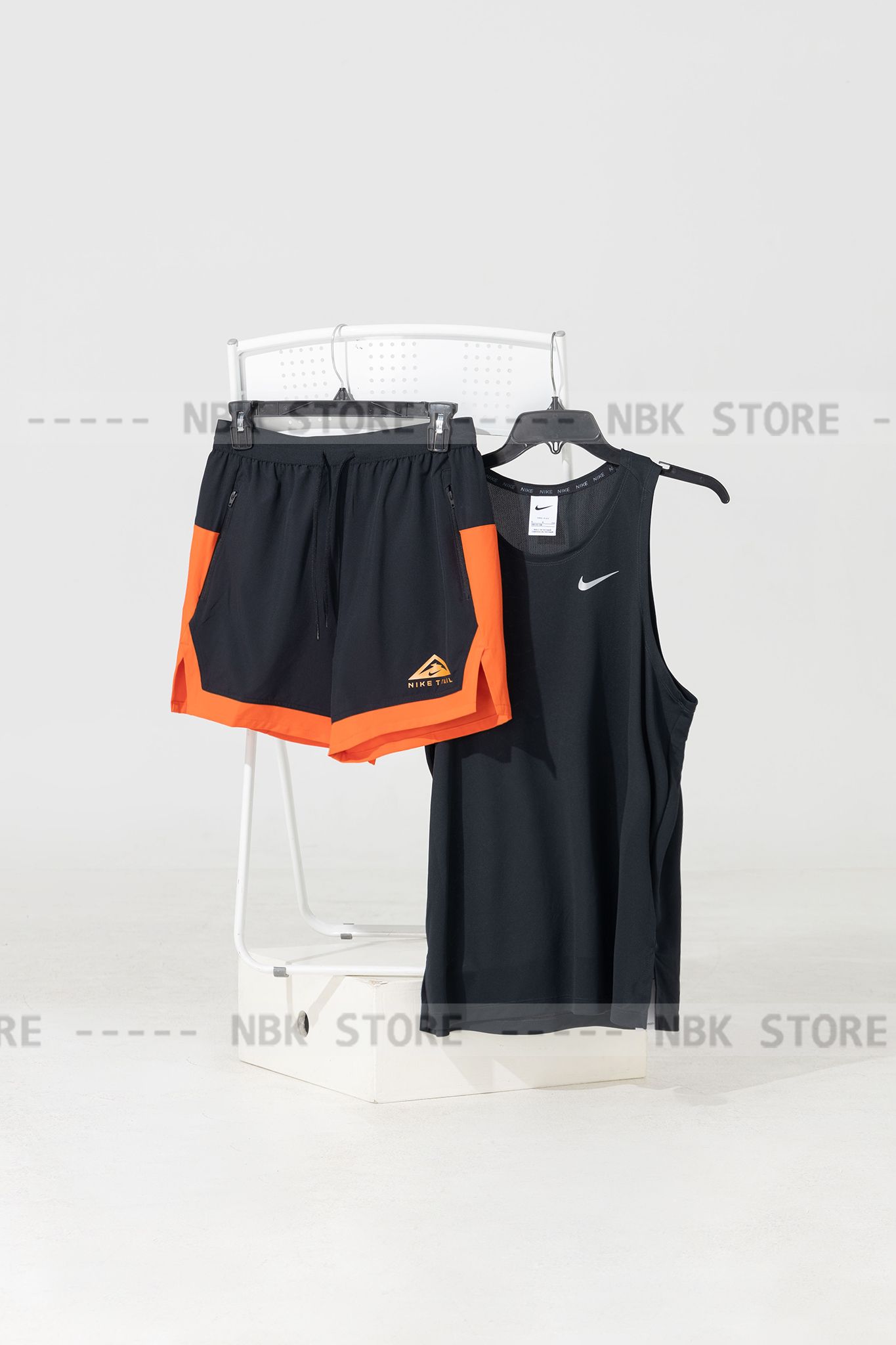 Quần short N Wildrun