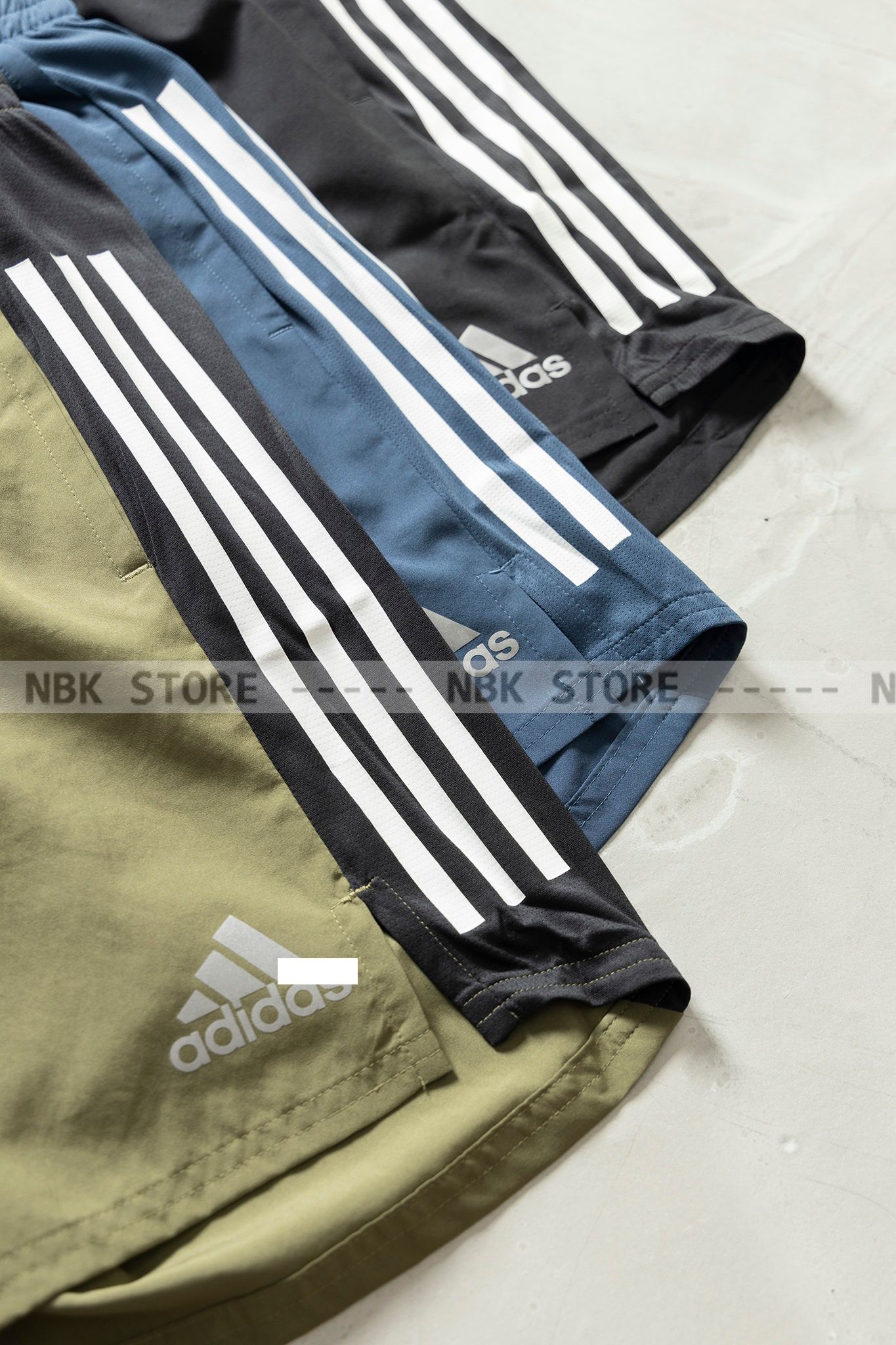 Quần Short Adidas Running Aeroready