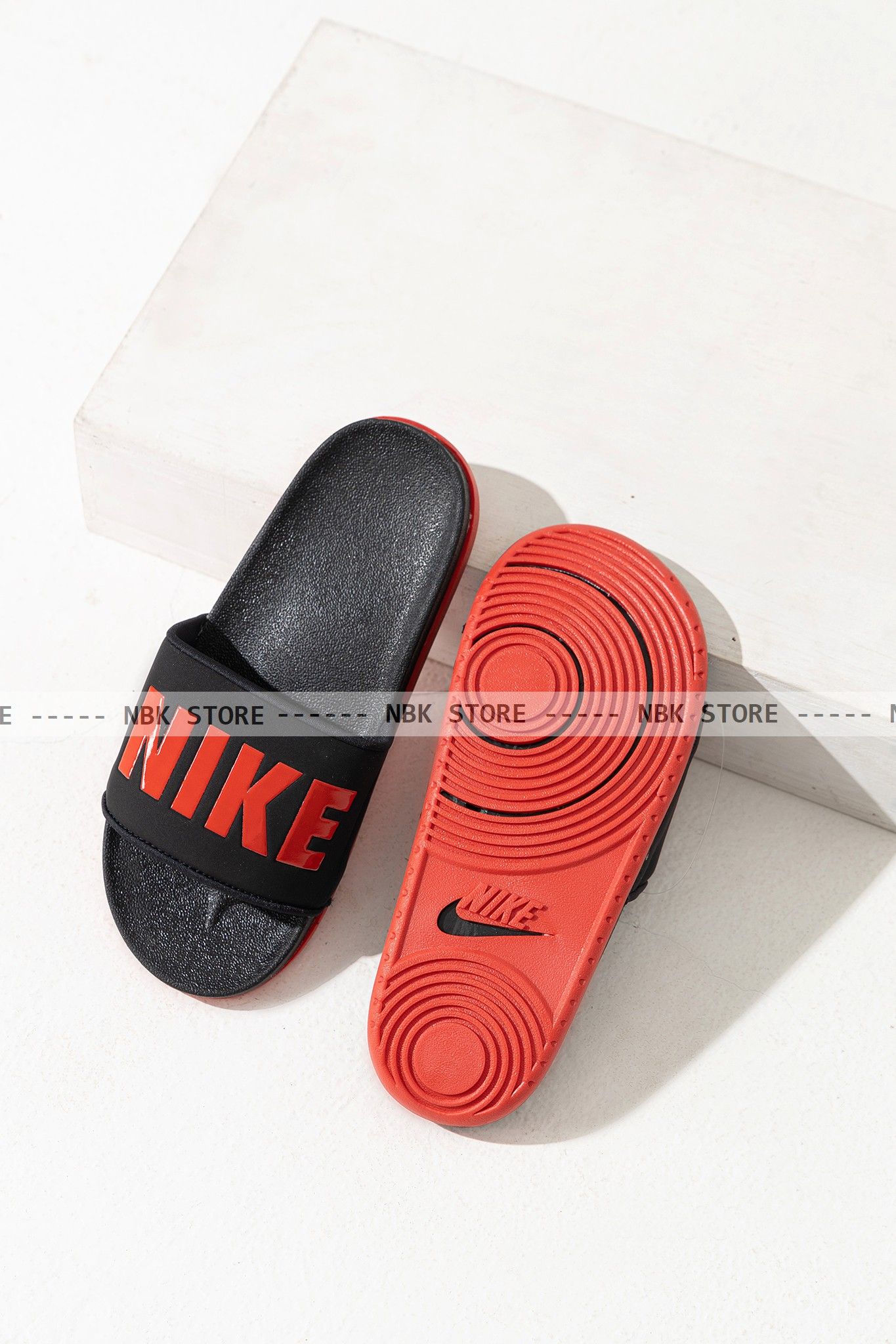 Dép Thể Thao NIKE CIRRO SLIDE