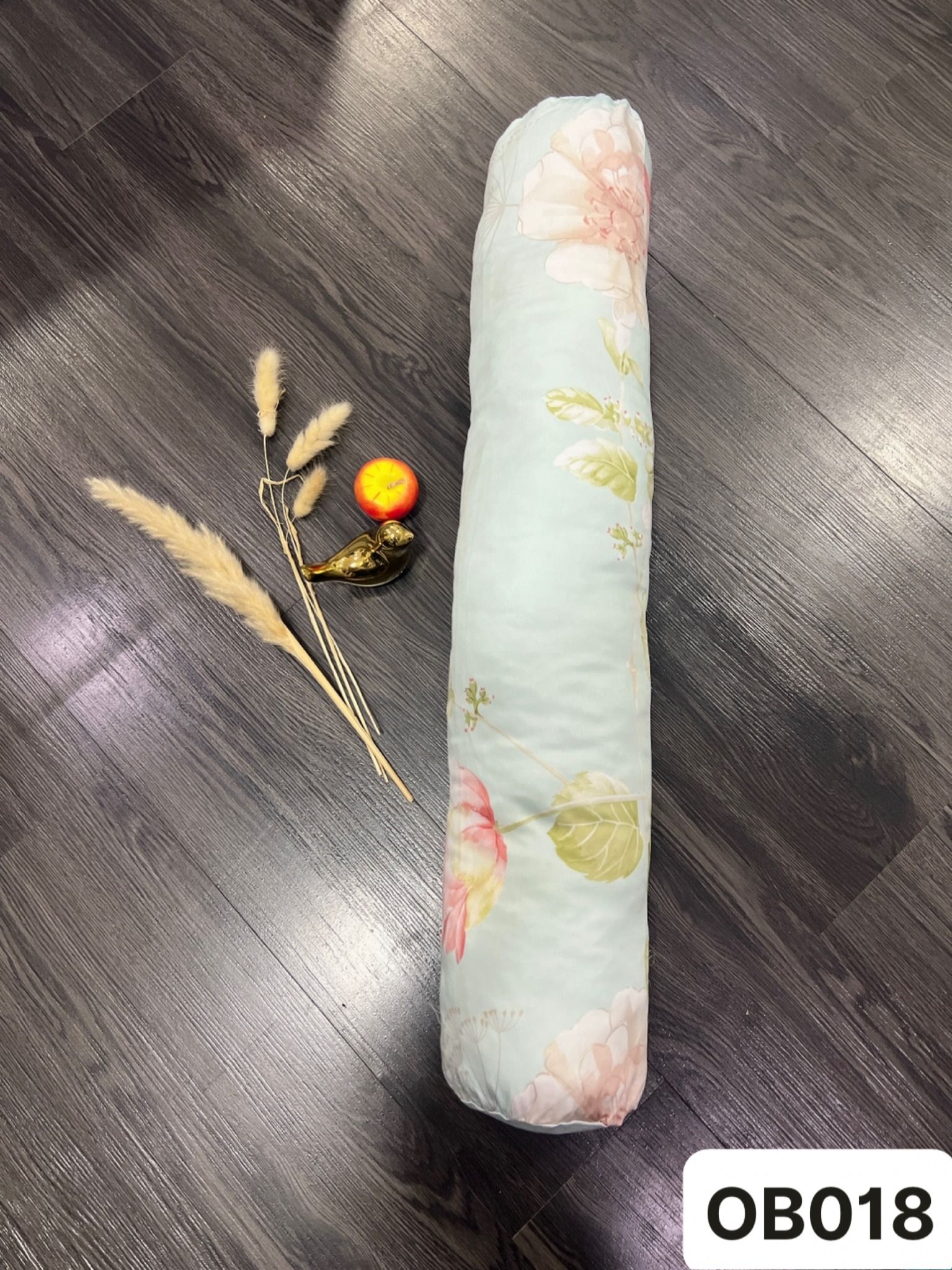 Ôm cho bé - Combo gồm Ruột+ Vỏ Gối lụa Tơ Tằm