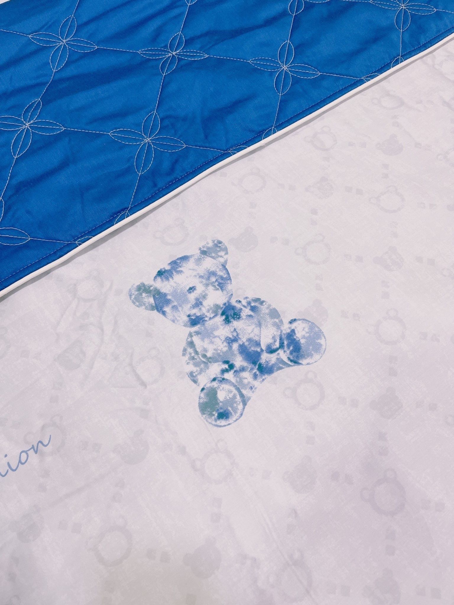 Lụa Tơ Tằm Robot Bear