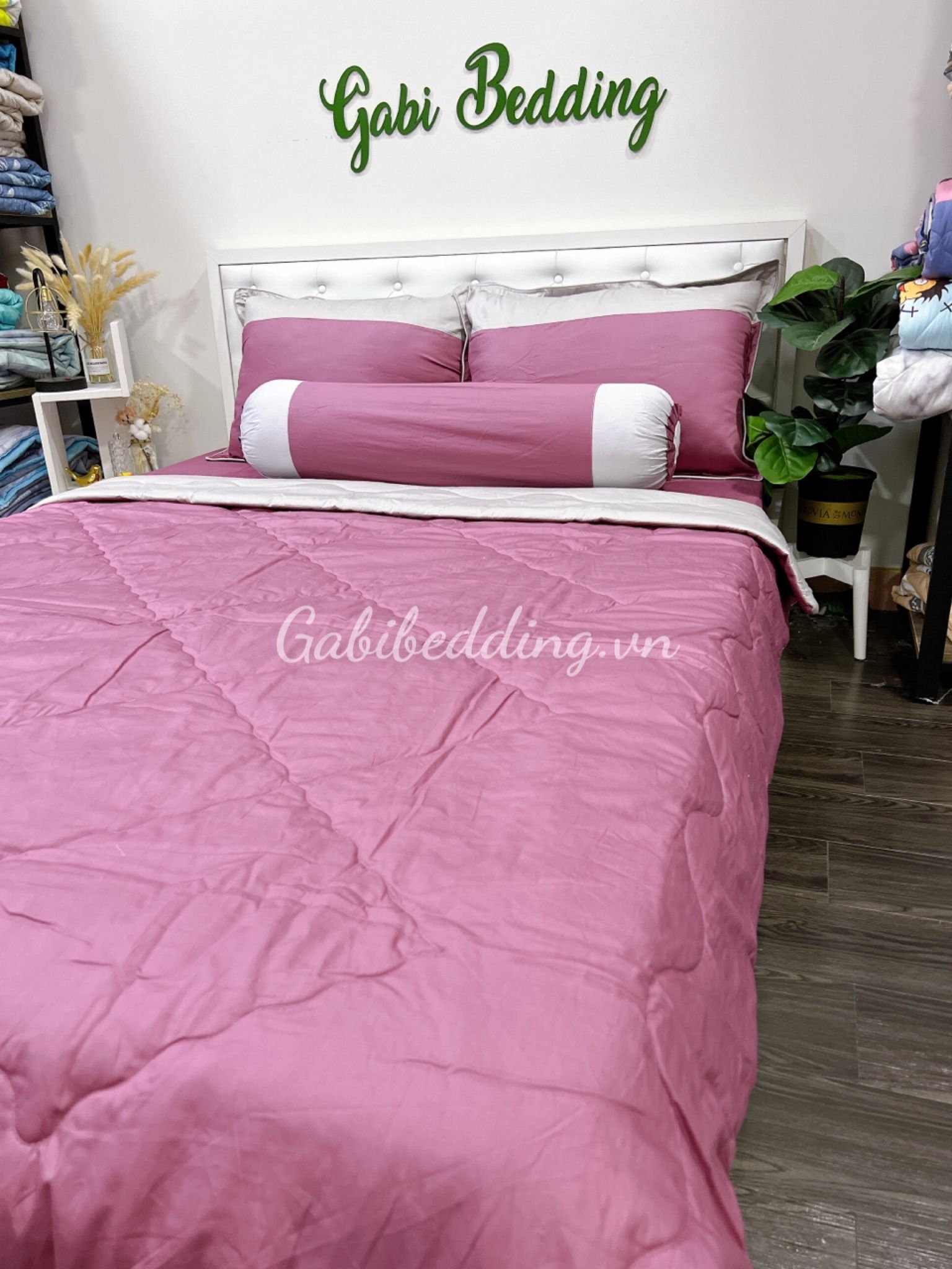 Satin Ruốc