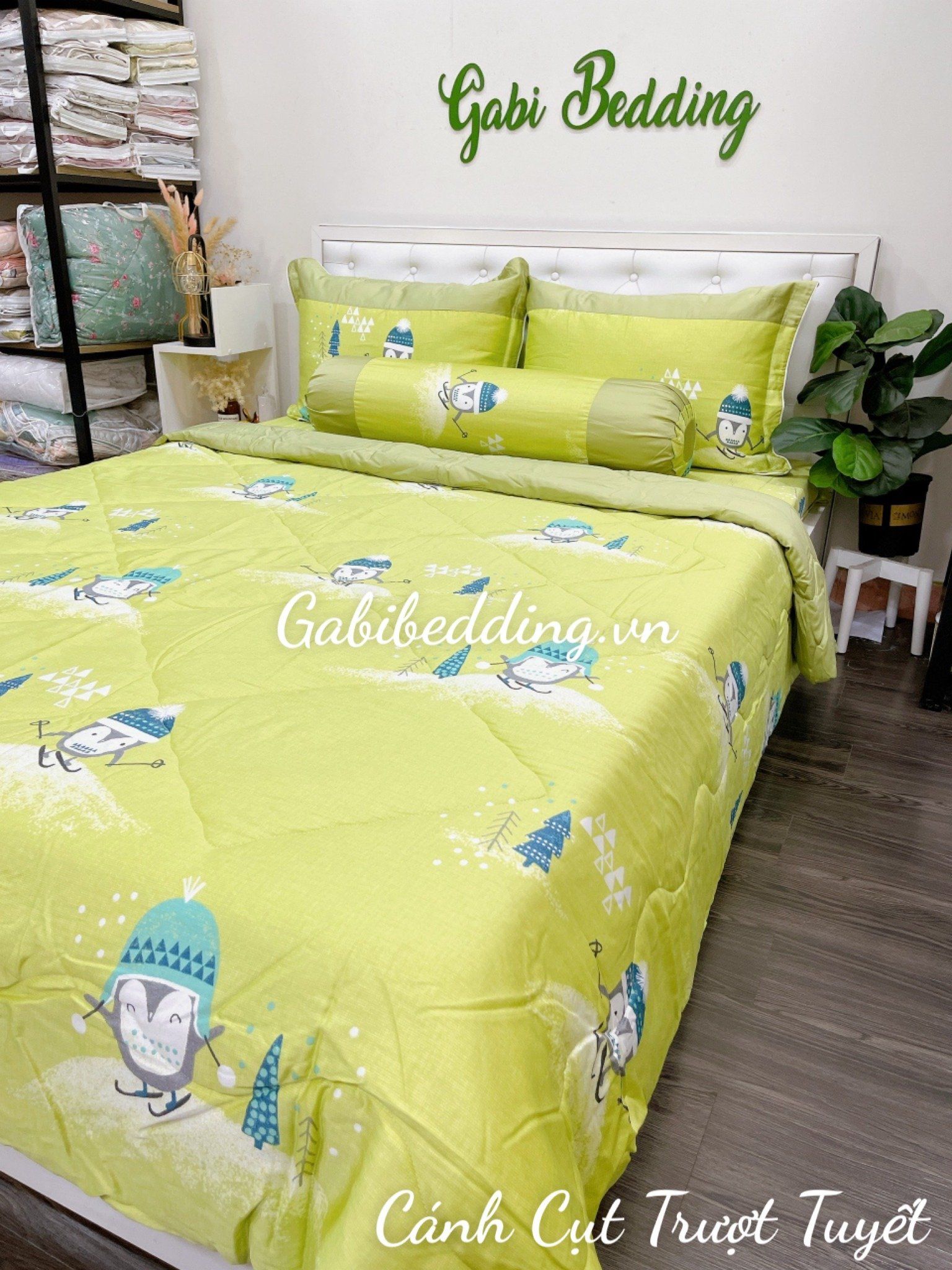 Lụa Tơ Tằm Cánh Cụt Trượt Tuyết