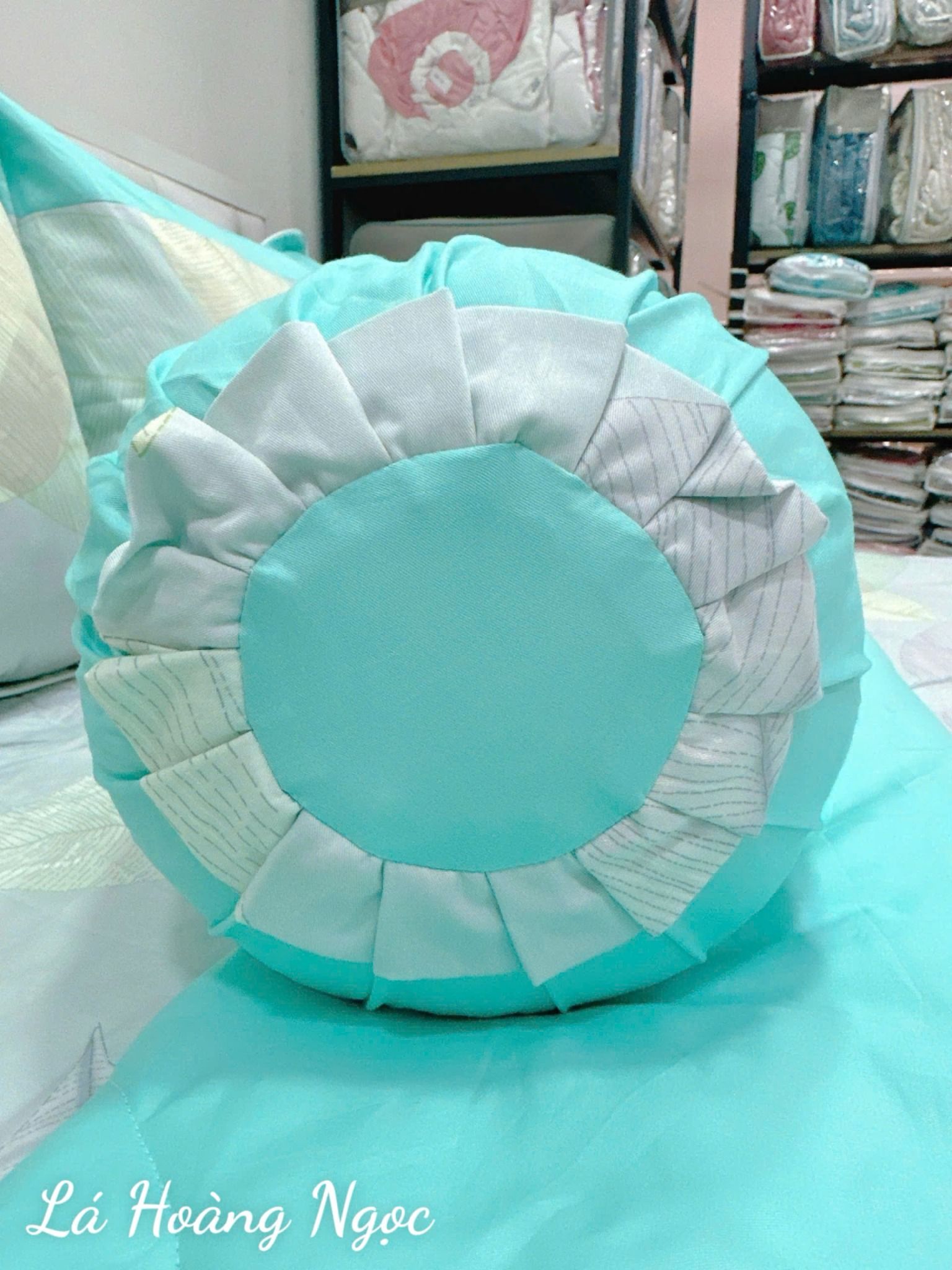 Satin Lá Hoàng Ngọc