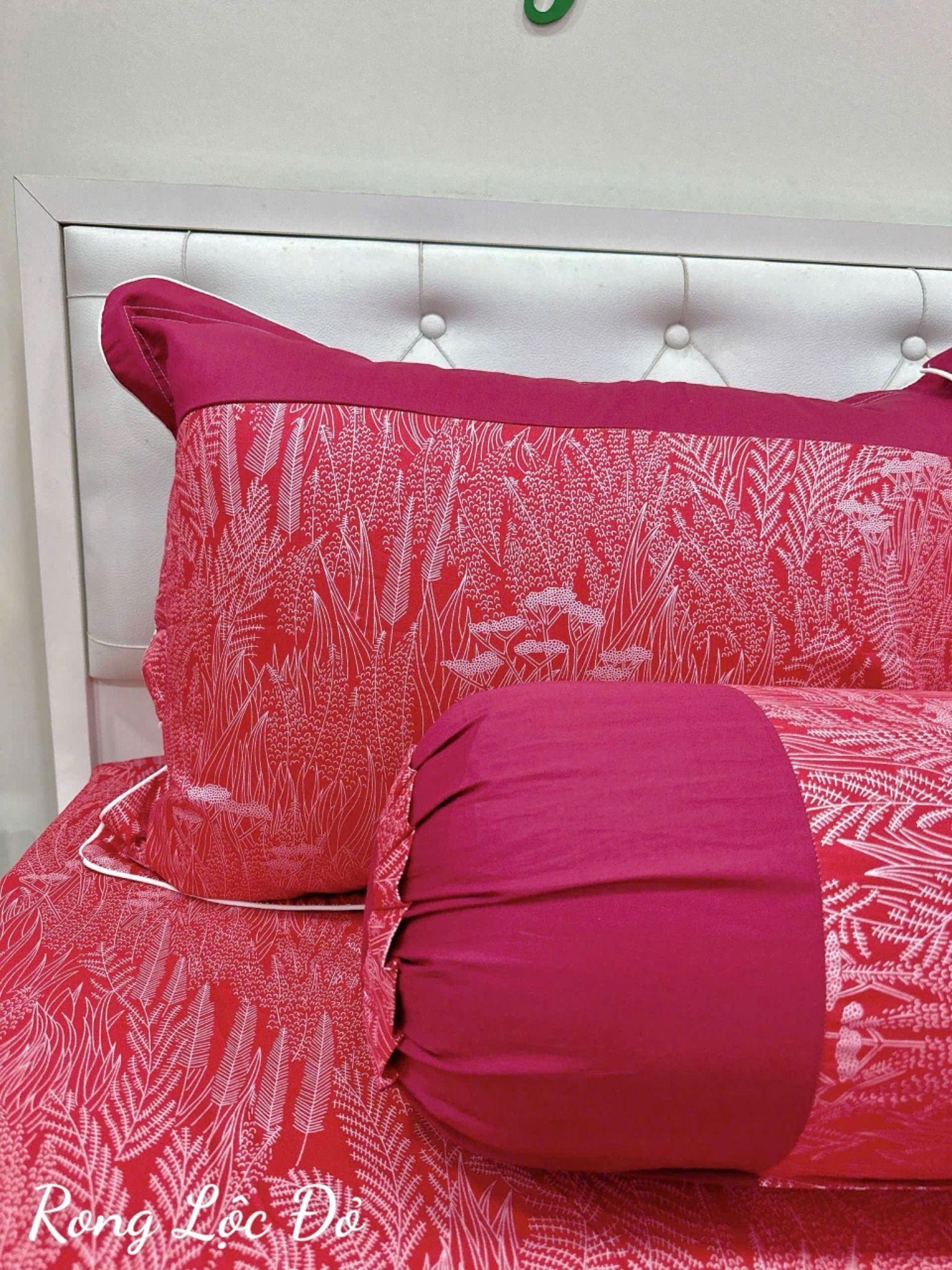 Satin Rong Lộc Đỏ