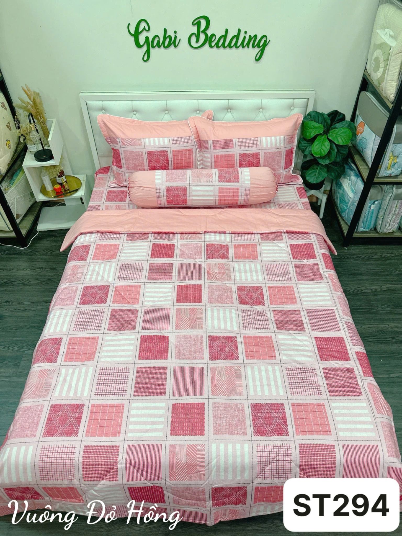 Satin Vuông Đỏ Hồng