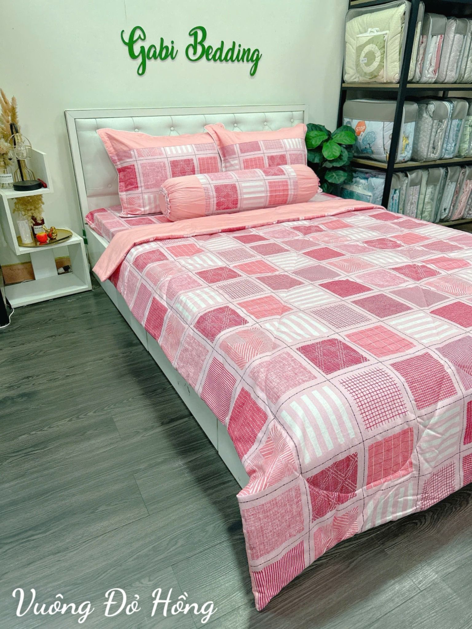 Satin Vuông Đỏ Hồng