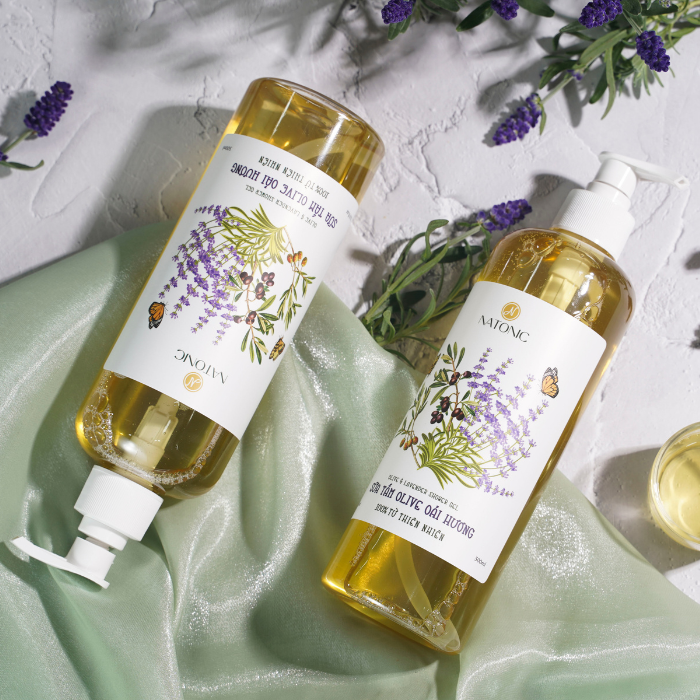 Sữa tắm Oải Hương Natonic - Sạch mụn lưng, da mềm mịn - Chai vòi nhấn 500ml