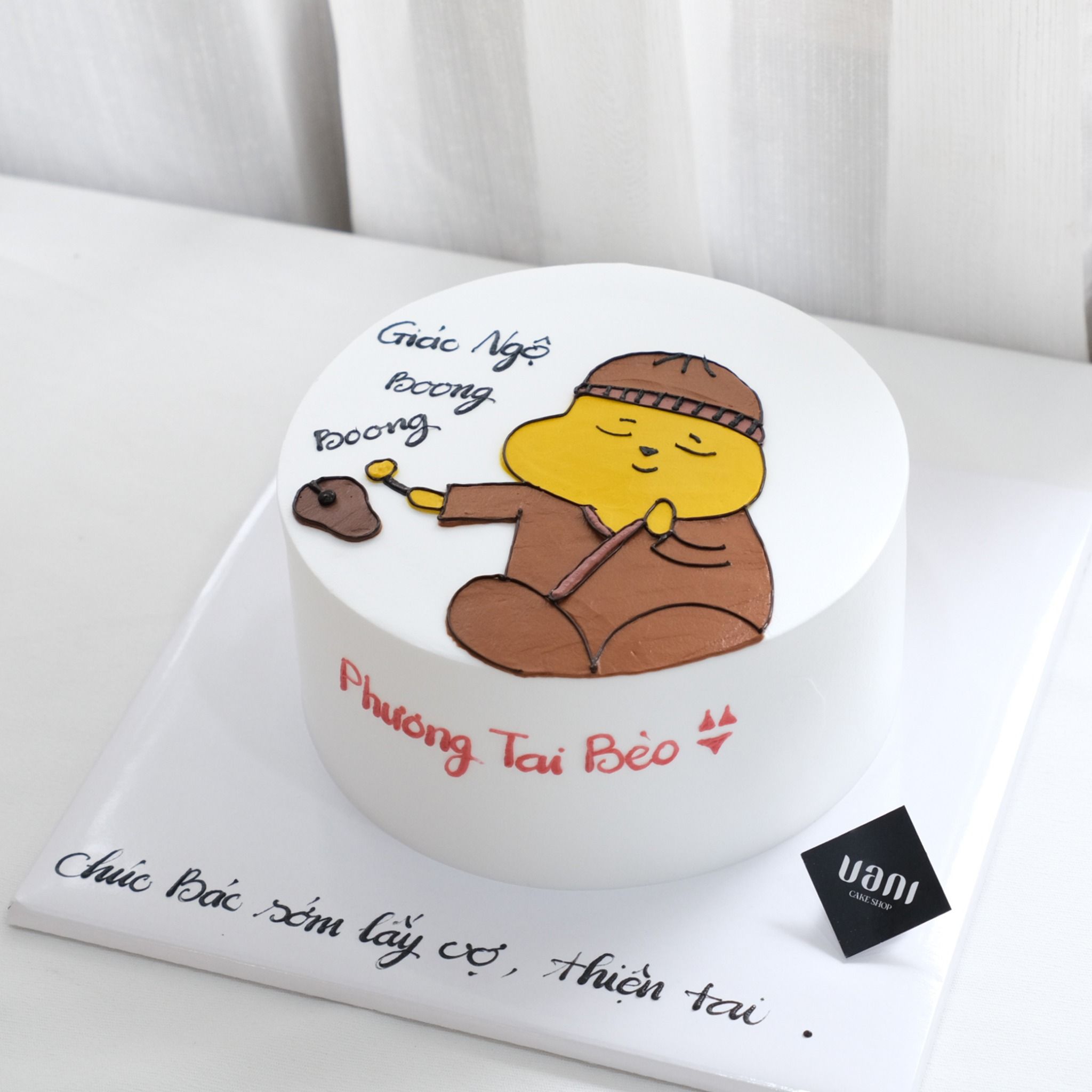 Bánh vẽ chú tiểu