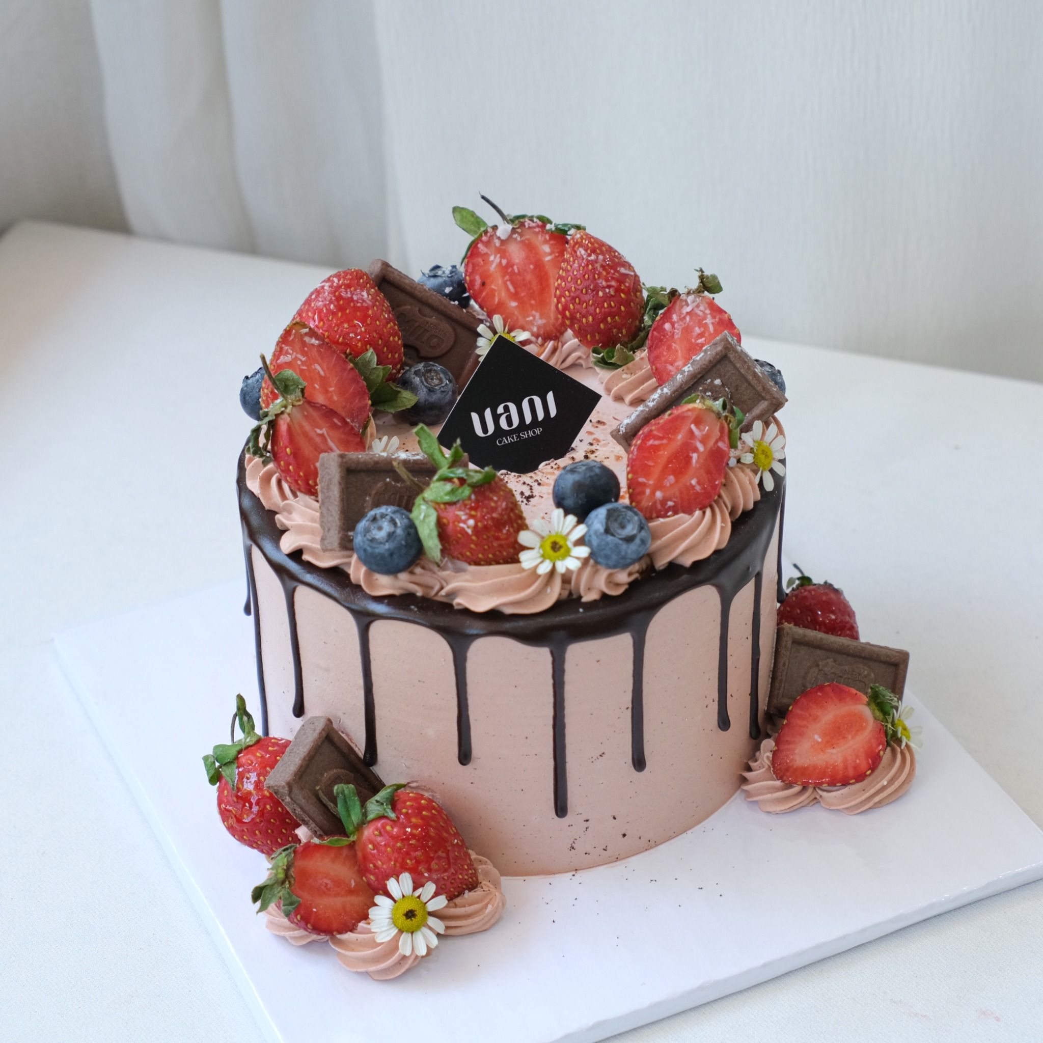 Bánh trang trí trái cây, bánh kẹo