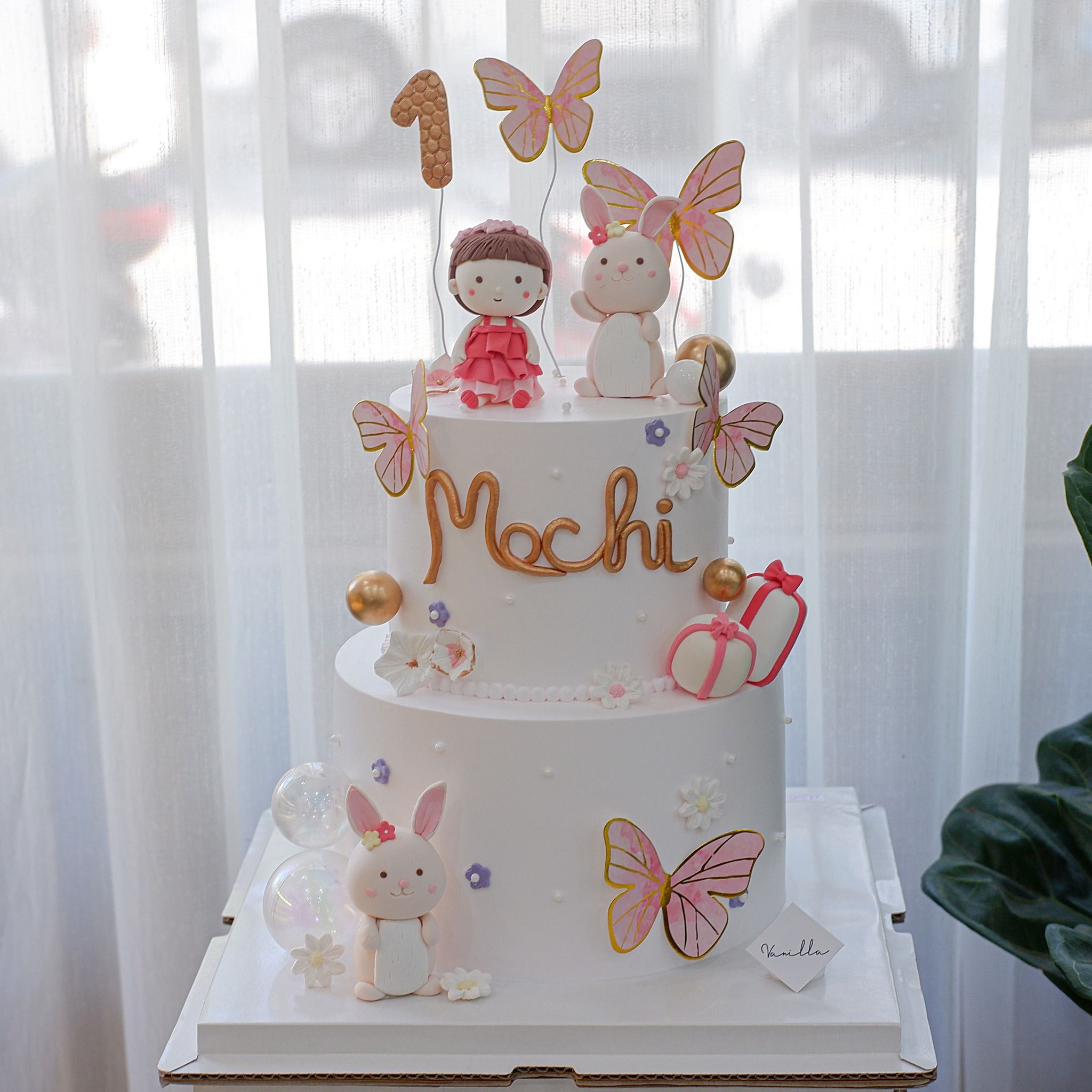 Bánh nặn tạo hình chủ đề bé gái