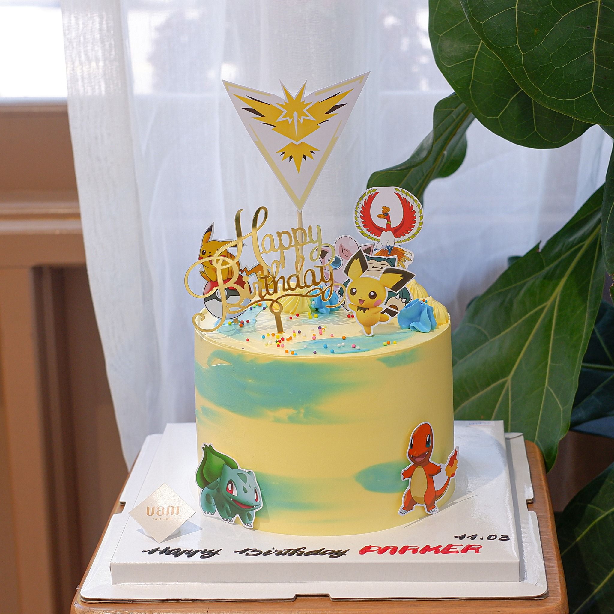 Bánh kem trang trí chủ đề Pikachu