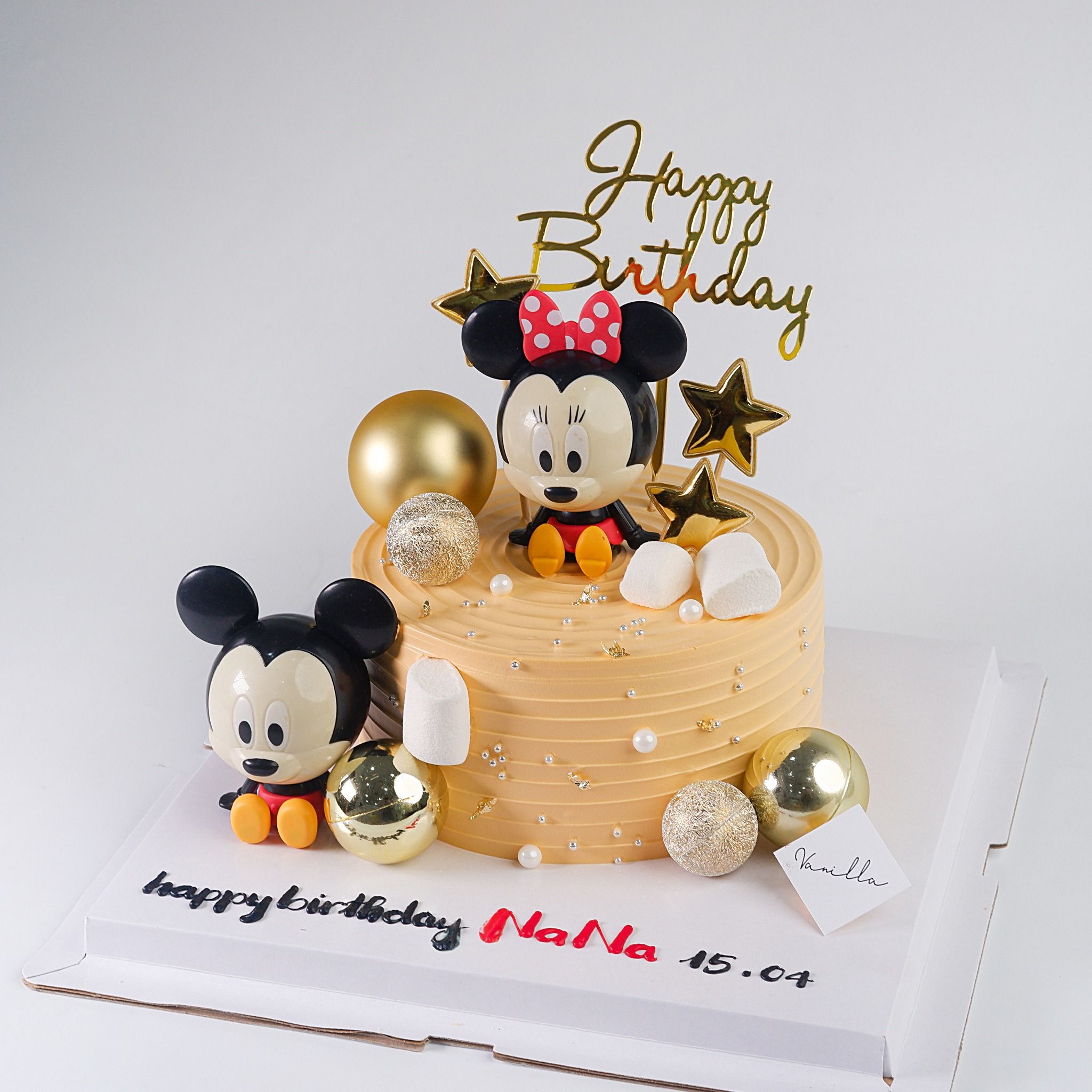 Bánh gắn tượng chuột Mickey - Bánh kem sinh nhật Đà Nẵng