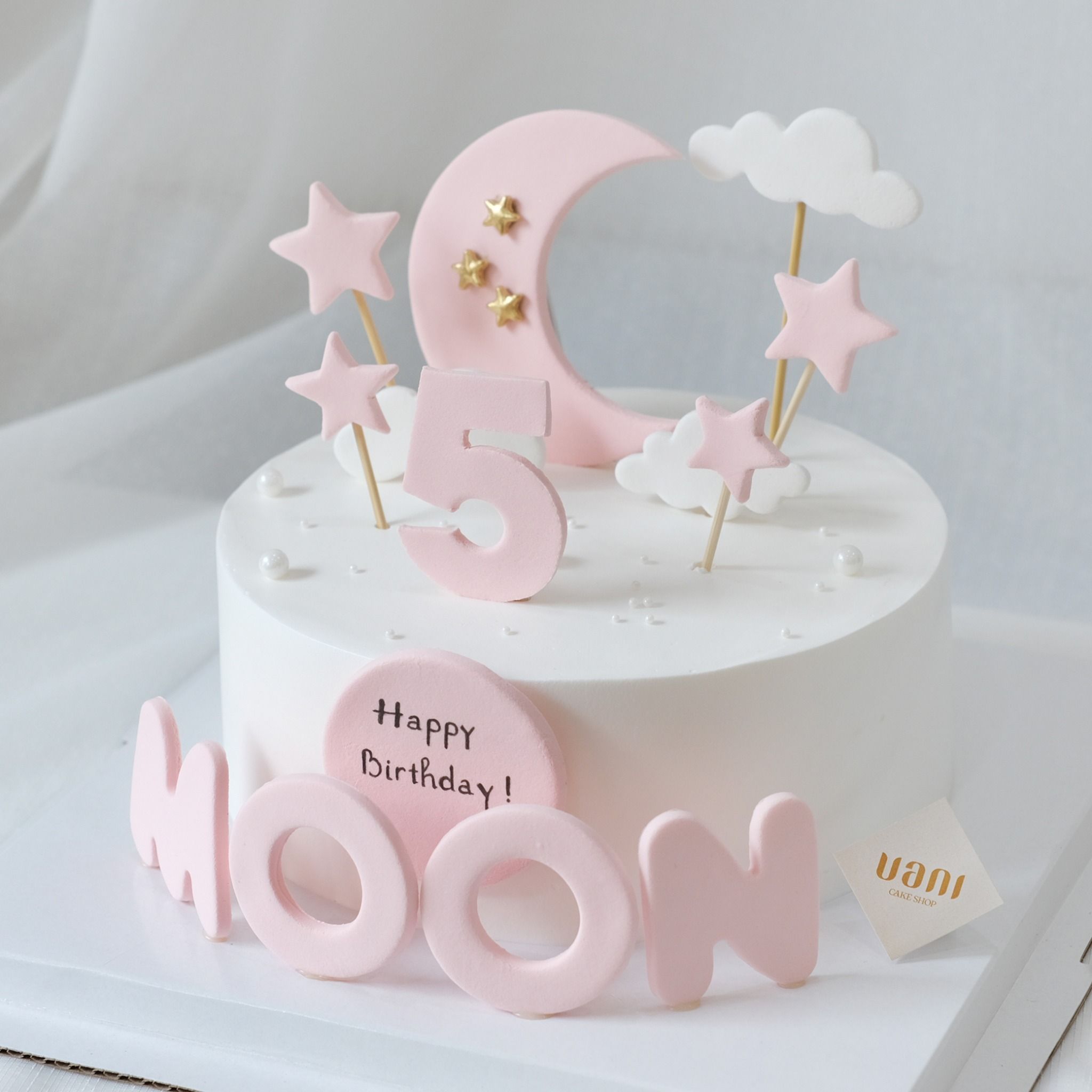Bánh nặn tạo hình mặt trăng, ngôi sao