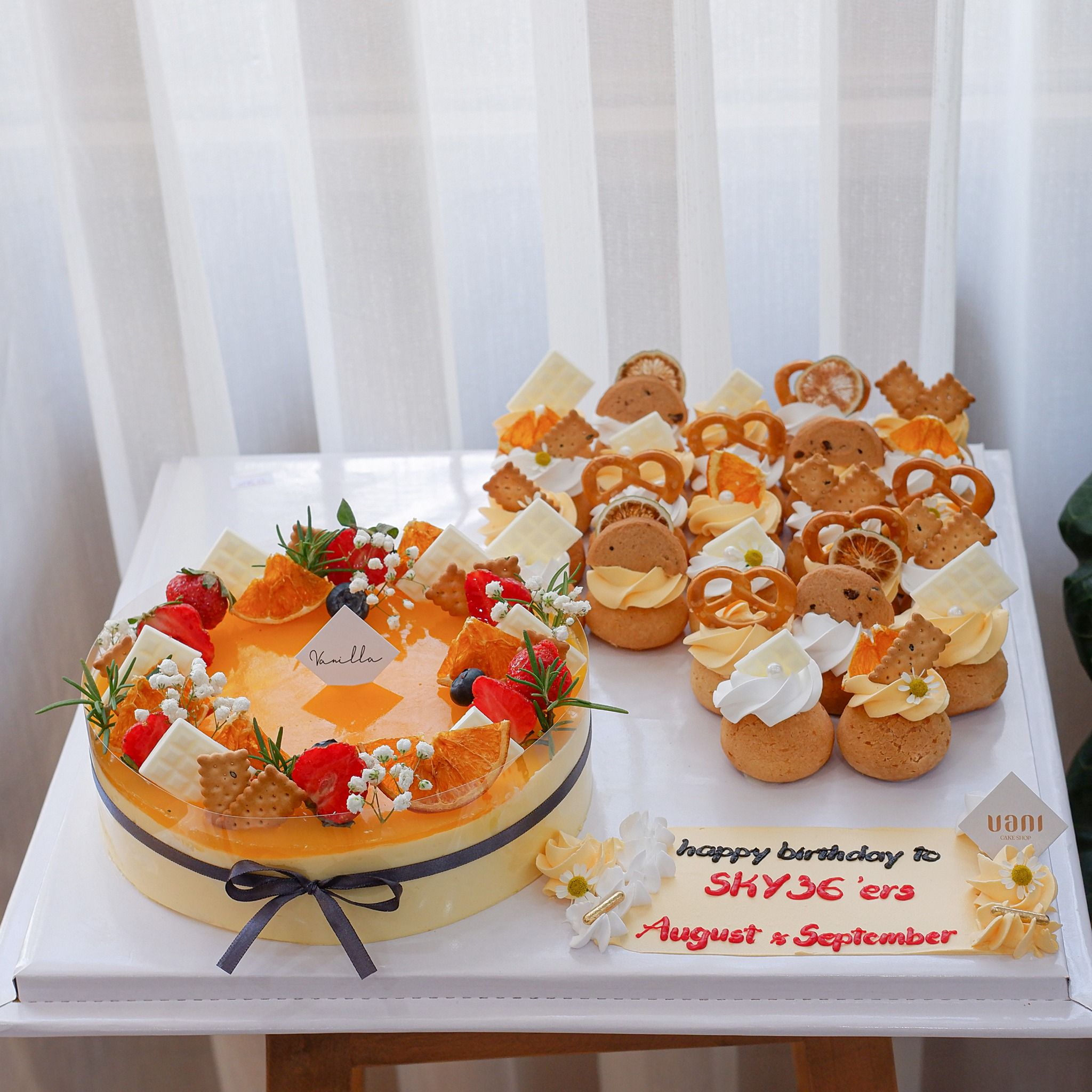 Set bánh su và bánh cheese chanh dây
