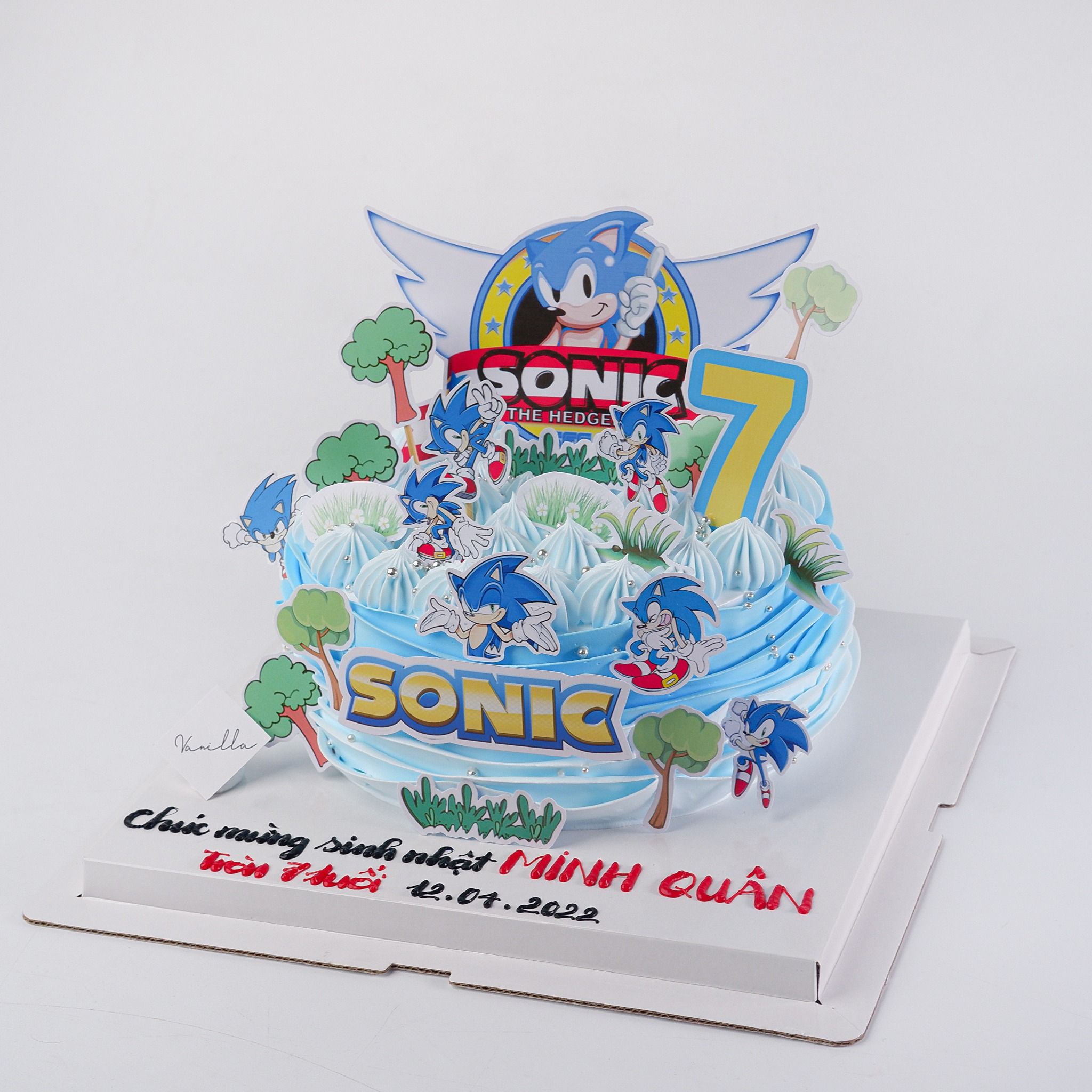 Bánh gắn topper sonic - Bánh kem sinh nhật Đà Nẵng