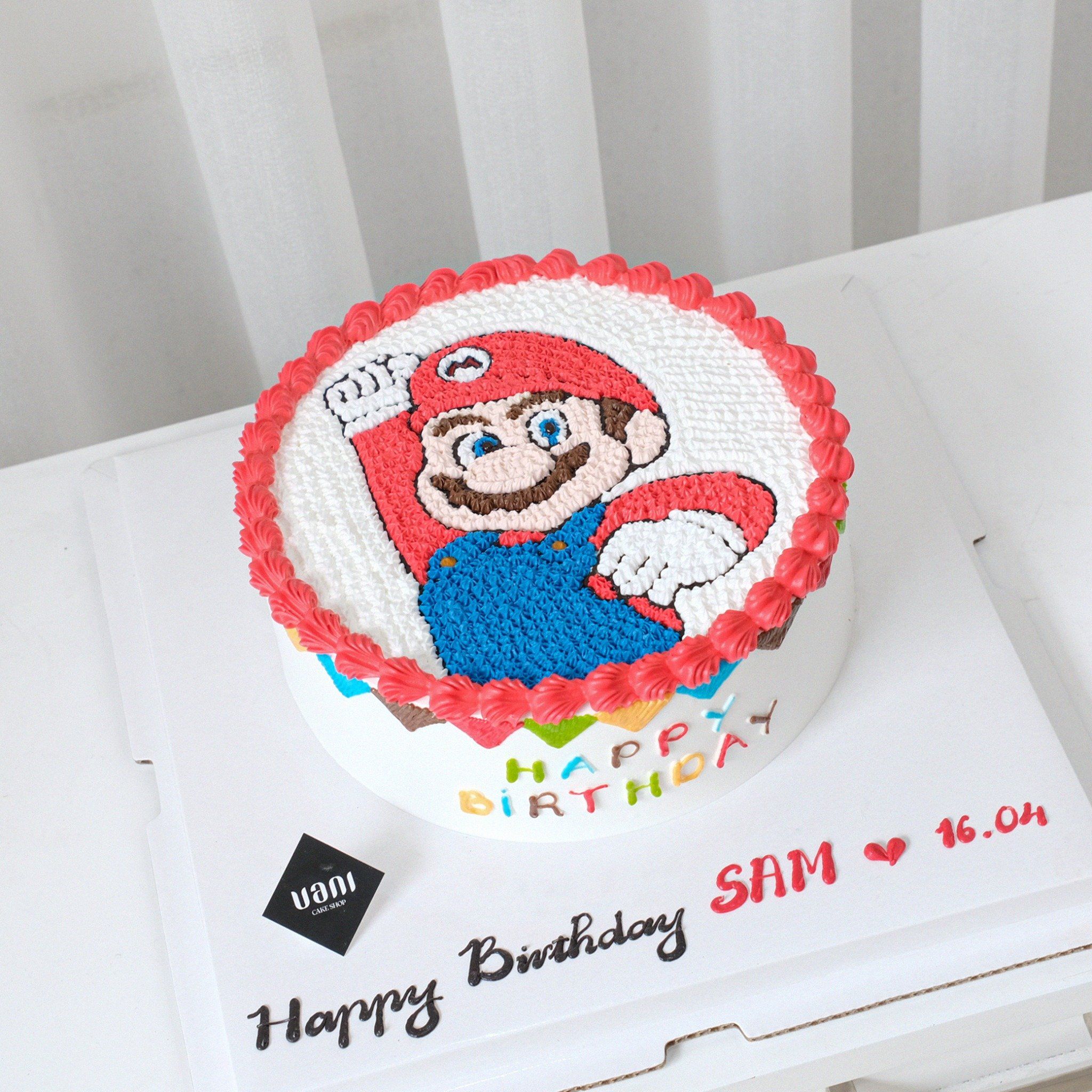 Bánh vẽ Mario