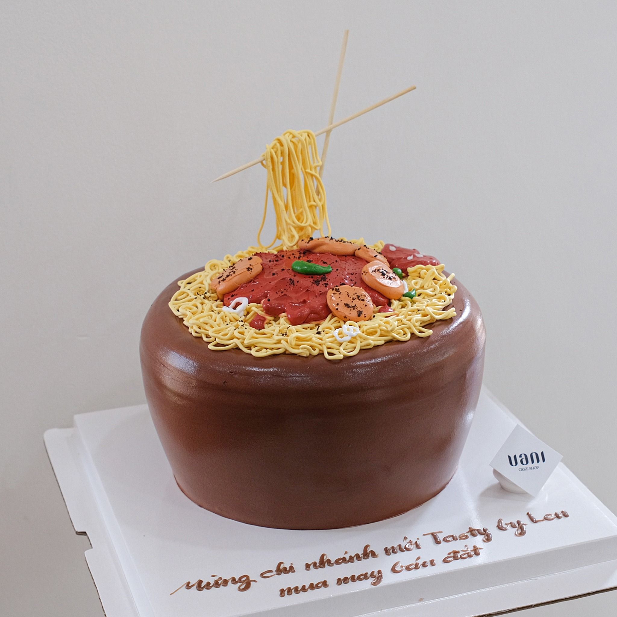 Bánh tô mì