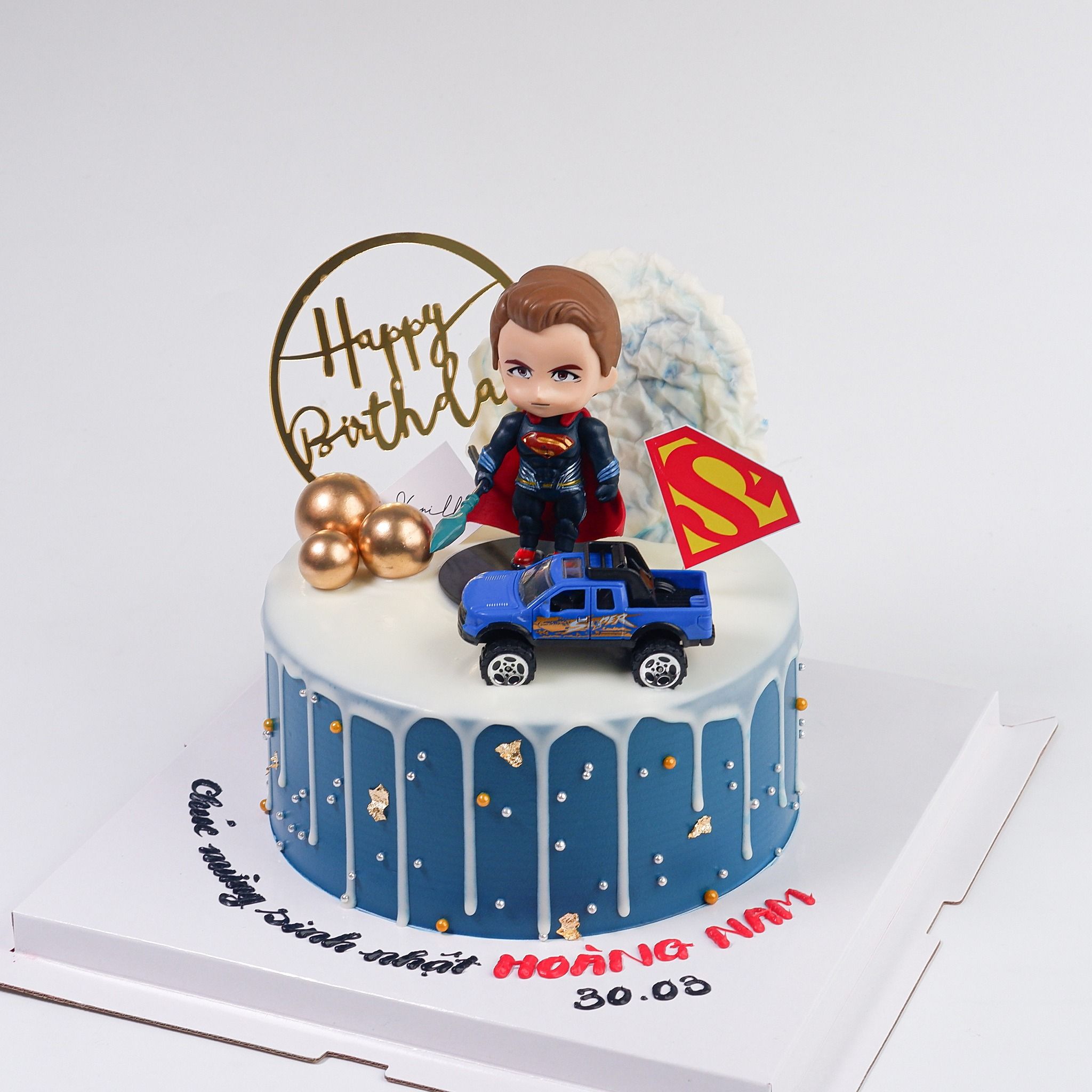 Bánh superman - Bánh kem sinh nhật Đà Nẵng