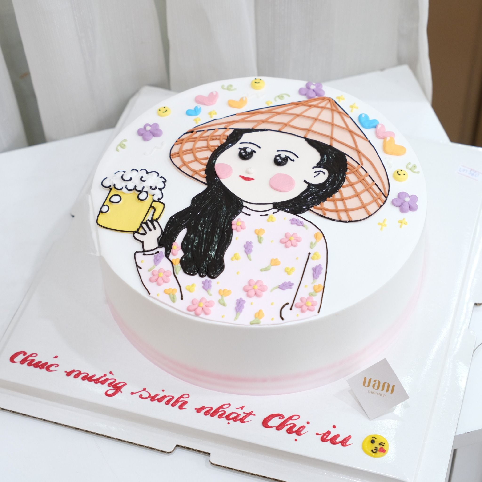 bánh kem vẽ cô