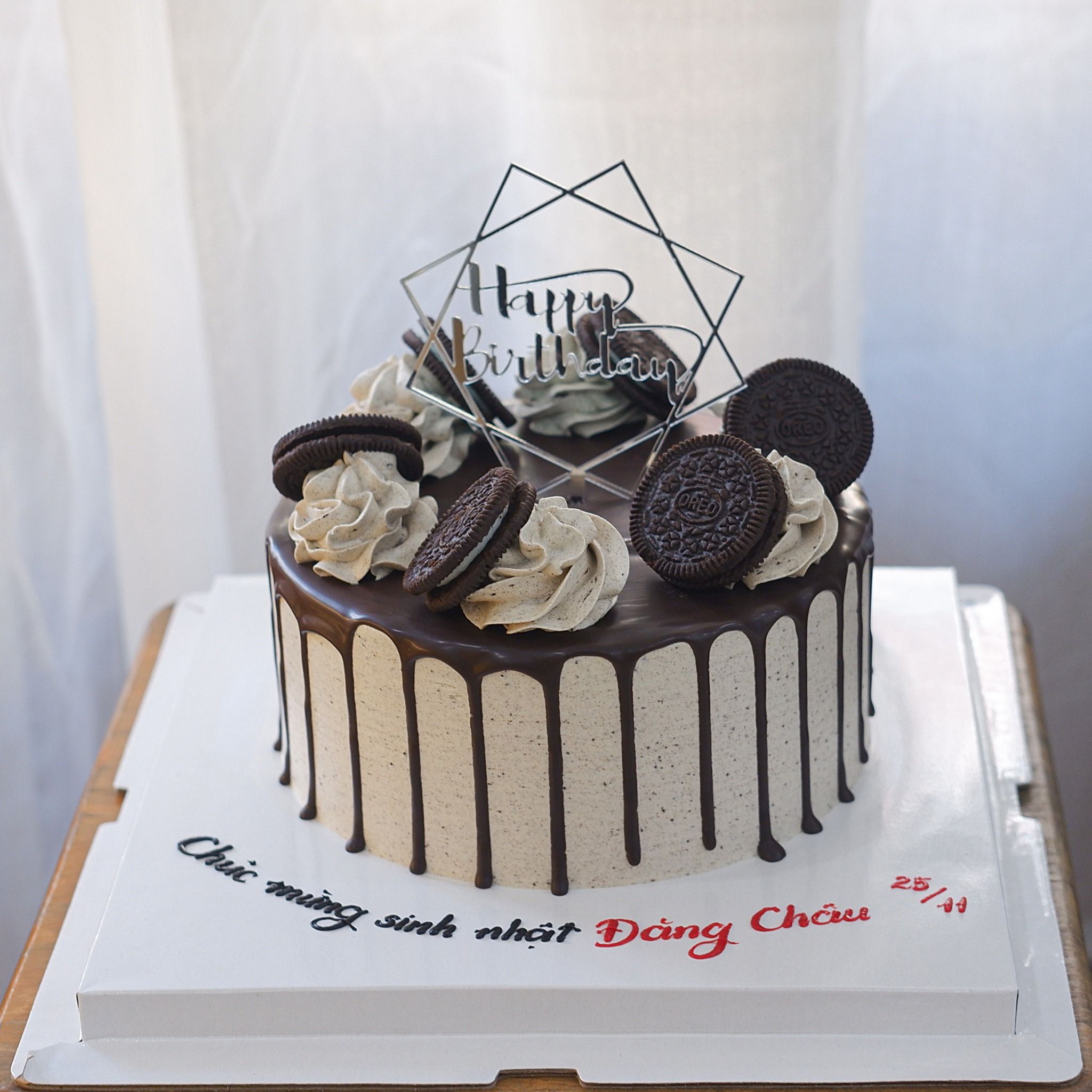 Bánh trang trí bánh oreo