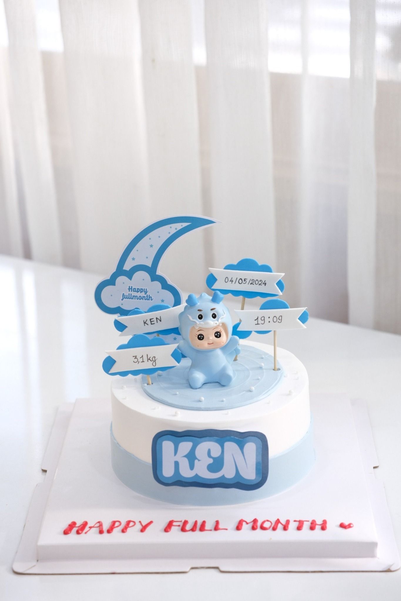 bánh kem con rồng
