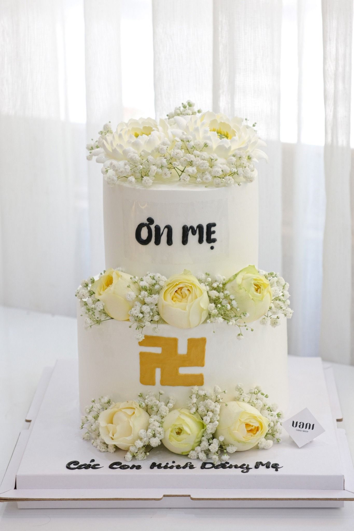 bánh kem hoa - 2 tầng