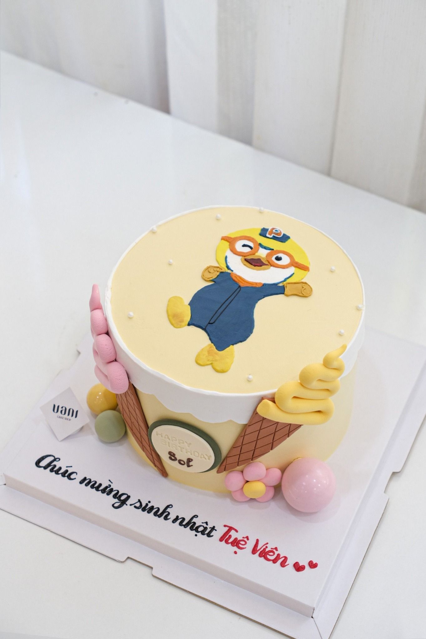 bánh kem vẽ pororo - nặn tạo hình