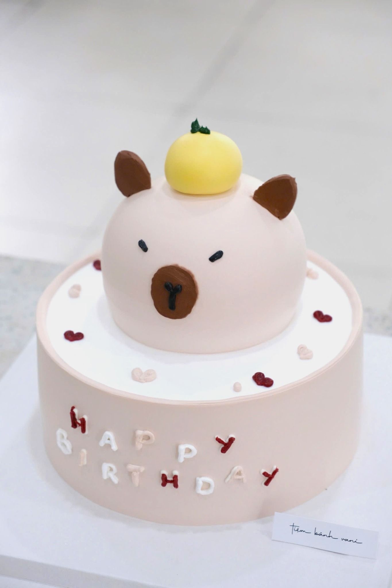 bánh kem capybara