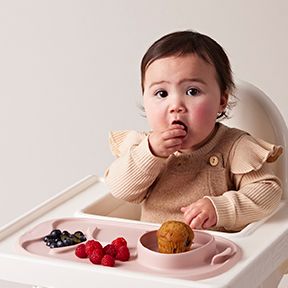 B.BOX KHAY ĂN DẶM CUỘN TRÒN KÈM MUỖNG TIỆN LỢI CHO BÉ - BLUSH