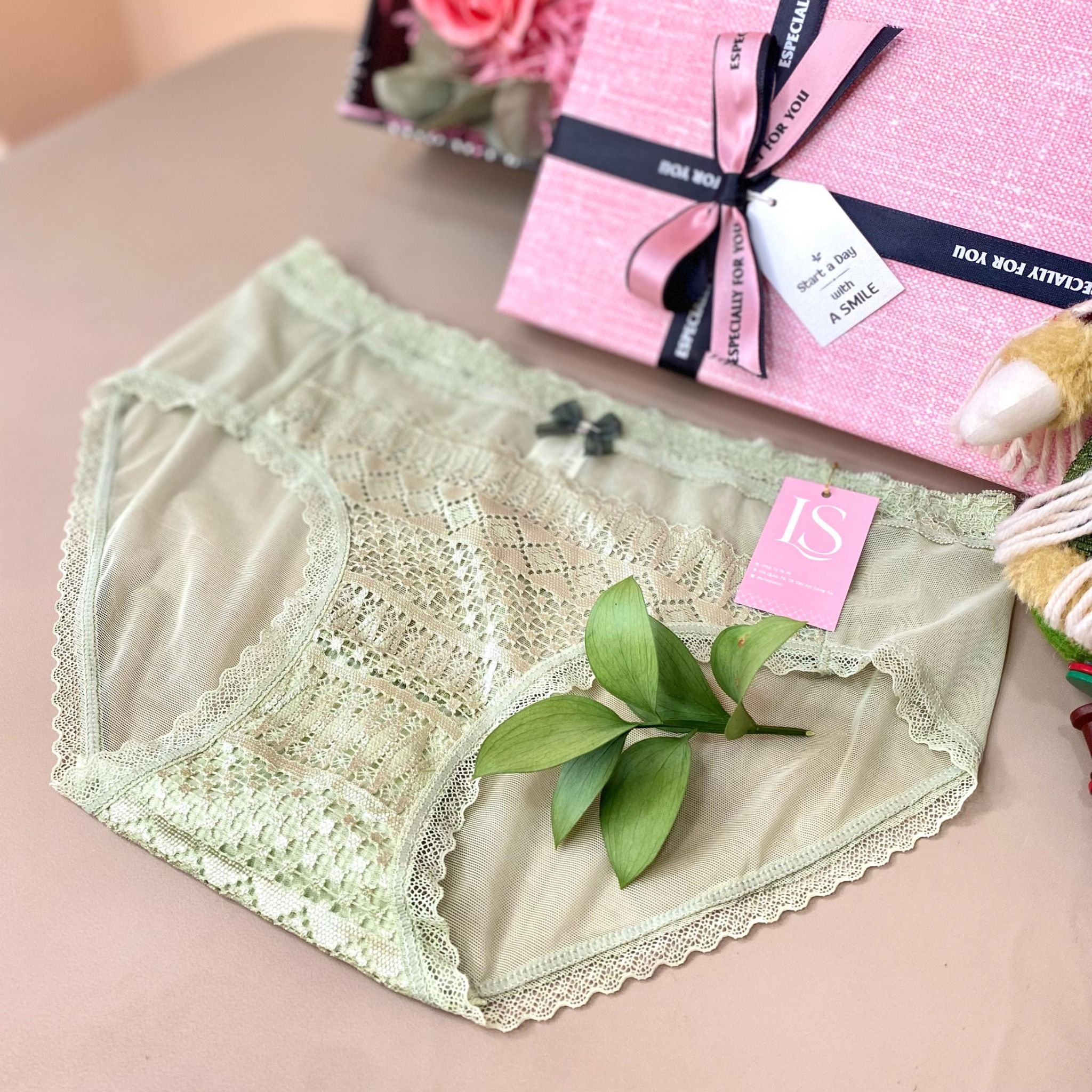 Quần lót tơ LS147