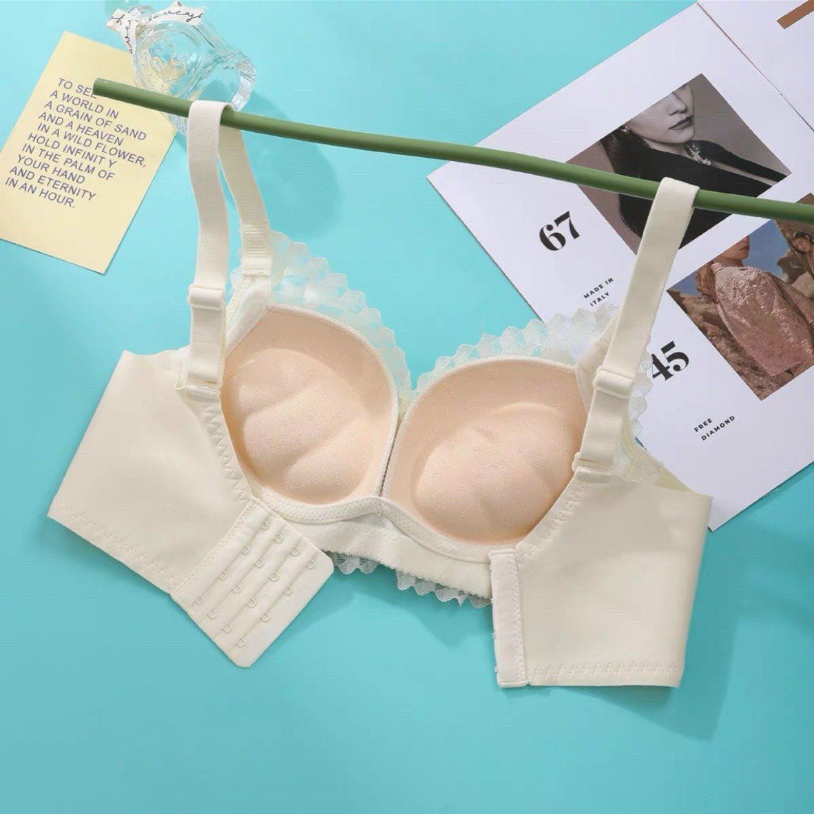 Áo Ngực Ren Không Gọng Siêu Nâng Đẩy 330