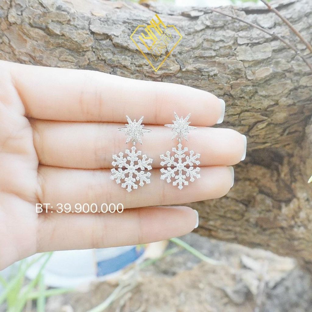 BÔNG TAI KIM CƯƠNG HOA TUYẾT