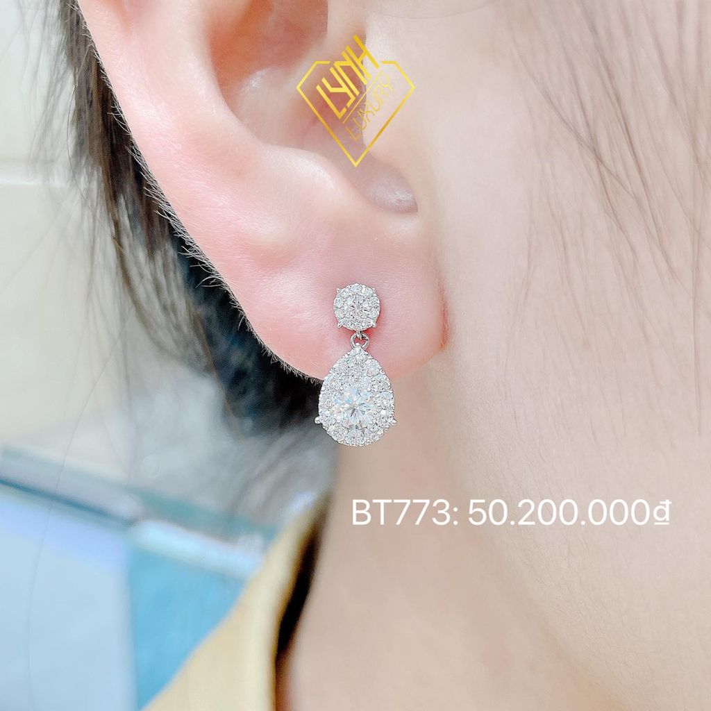 BÔNG TAI KIM CƯƠNG BT773