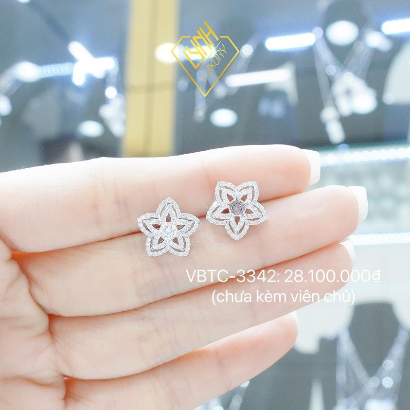 BÔNG TAI KIM CƯƠNG LYNH LUXURY