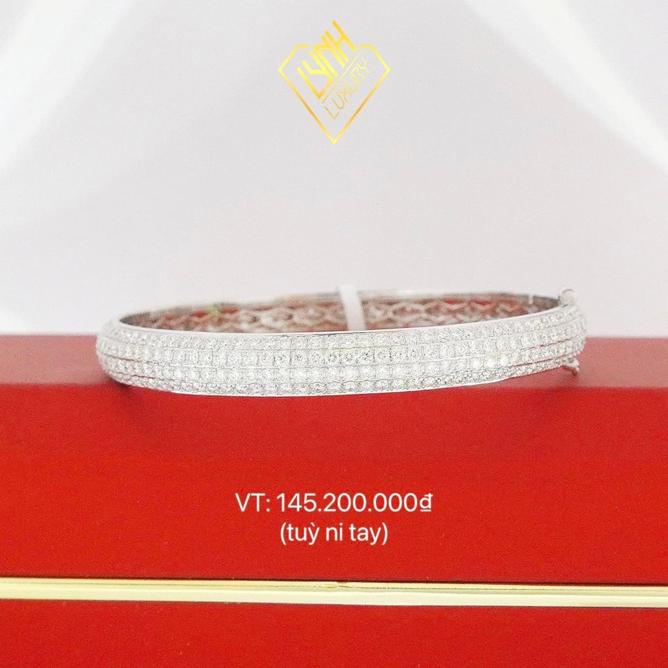 VÒNG TAY KIM CƯƠNG LYNH VT