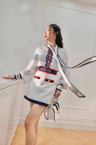 Áo Họa Tiết x Chân Váy Ngắn EVERCHIC