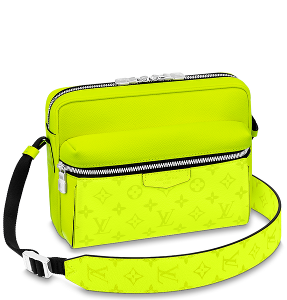  Túi Nam Louis Vuitton Outdoor Messenger Bag 'Neon Green' 