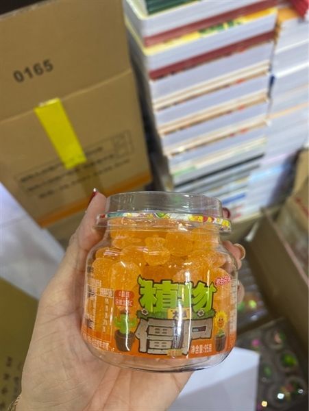 KẸO DẺO HƯƠNG CAM ĐỒ CHƠI ZOMBIES HOA QUẢ 95G